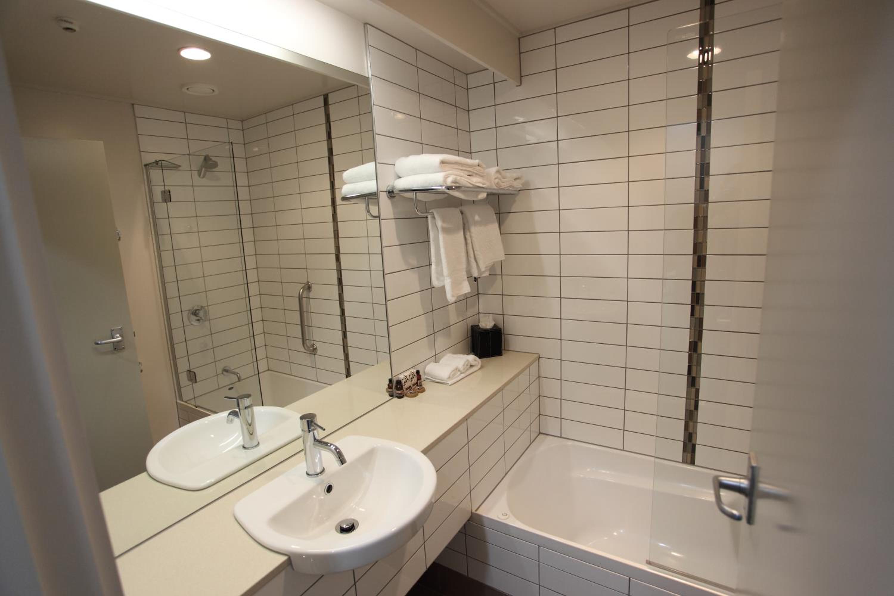 Standard Twin Room photo 1