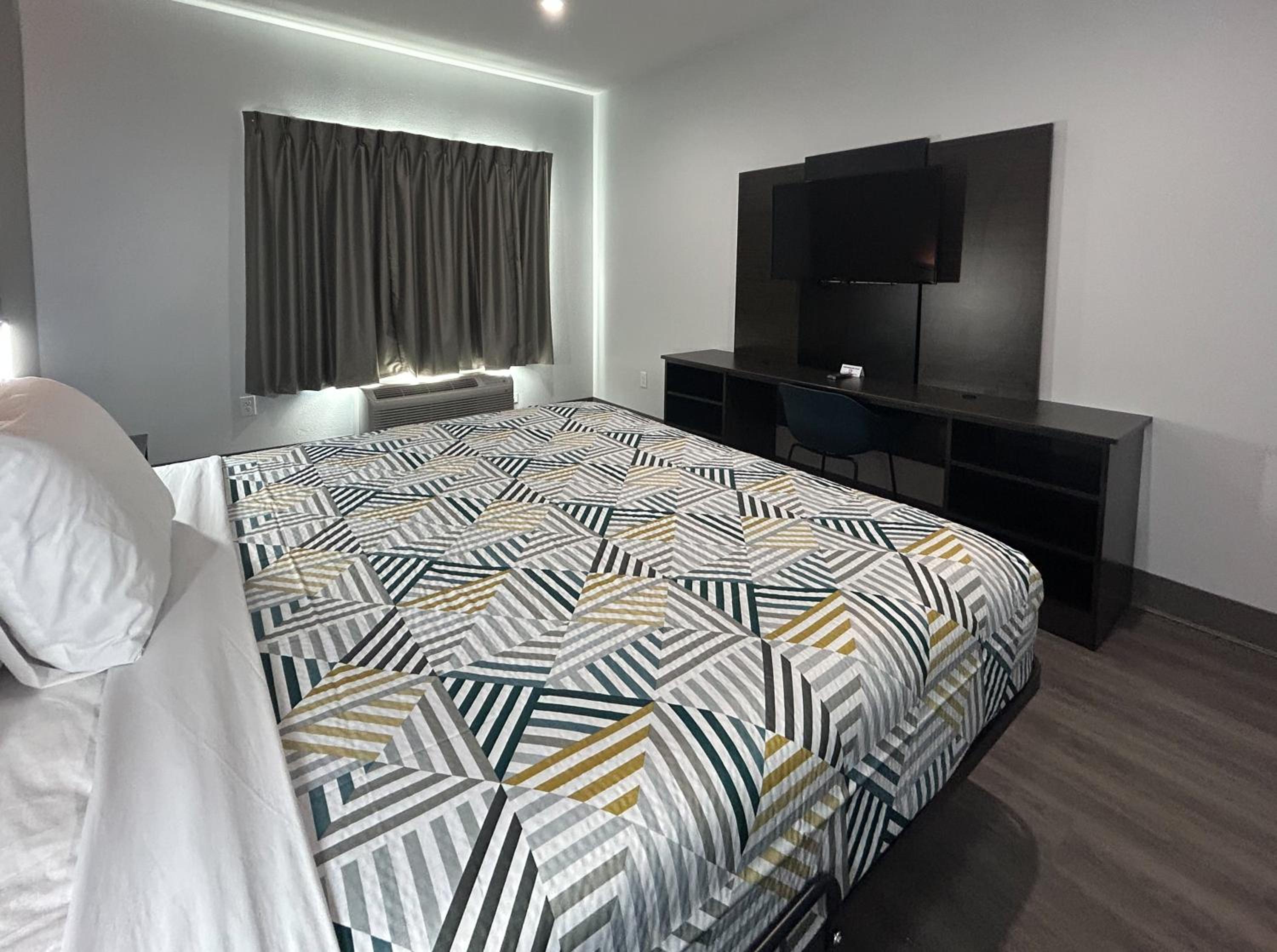 King Room - Disability Access - Photo 2