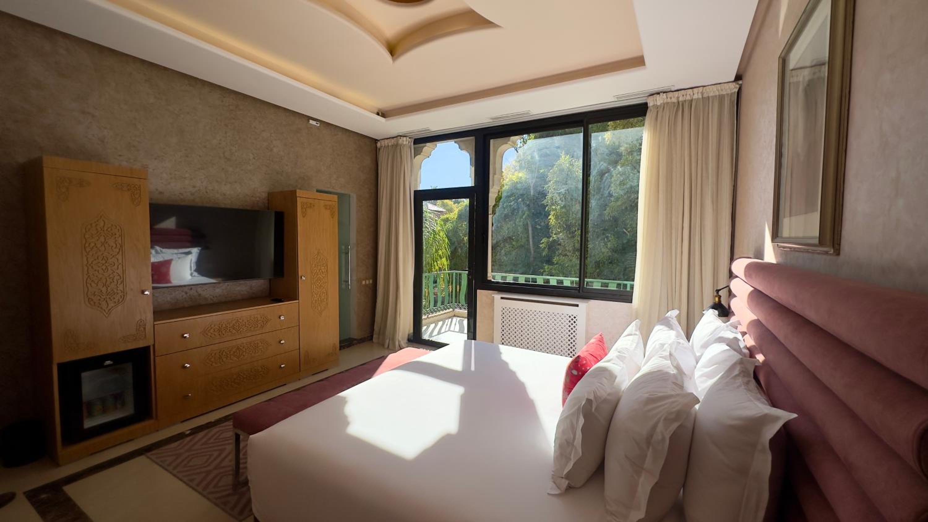 Junior Suite - Photo 8