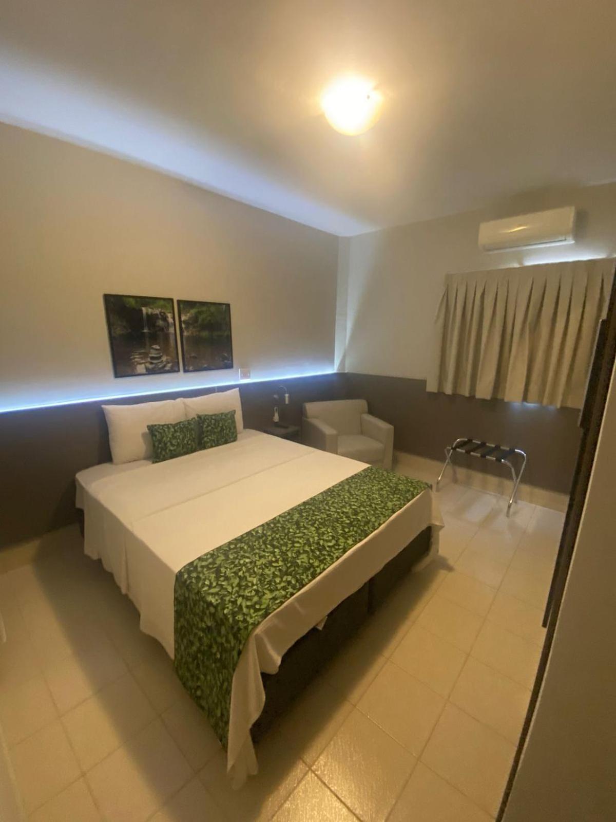 Queen Suite photo 2