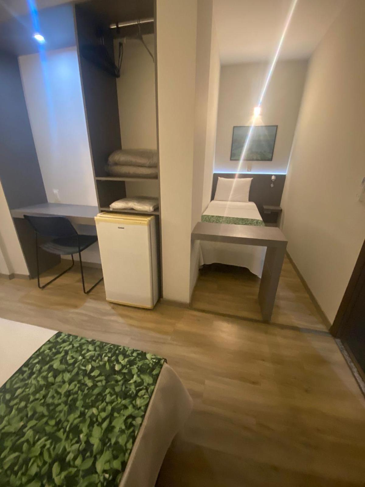 Standard Twin Room photo 2