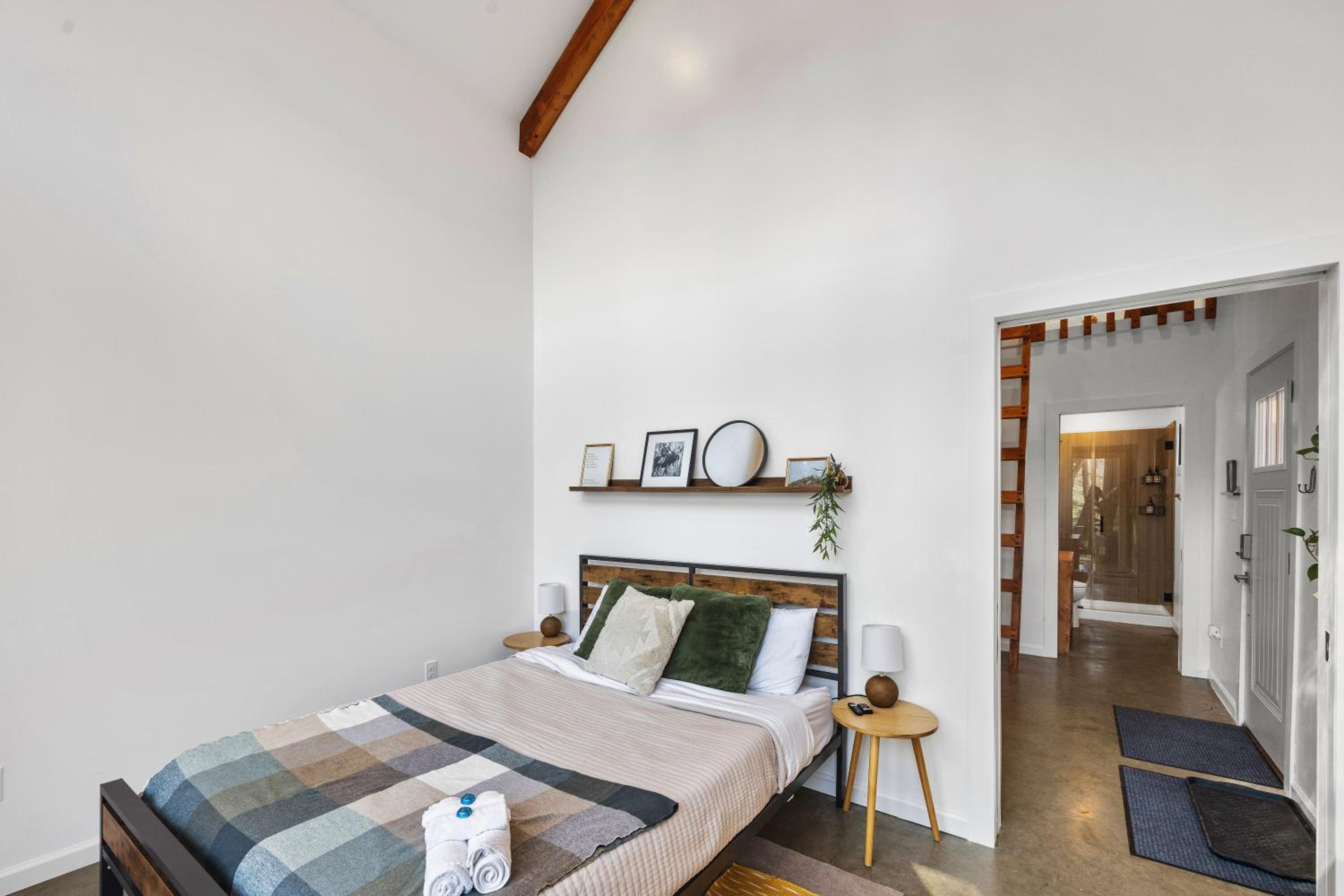 Two-Bedroom House photo 1
