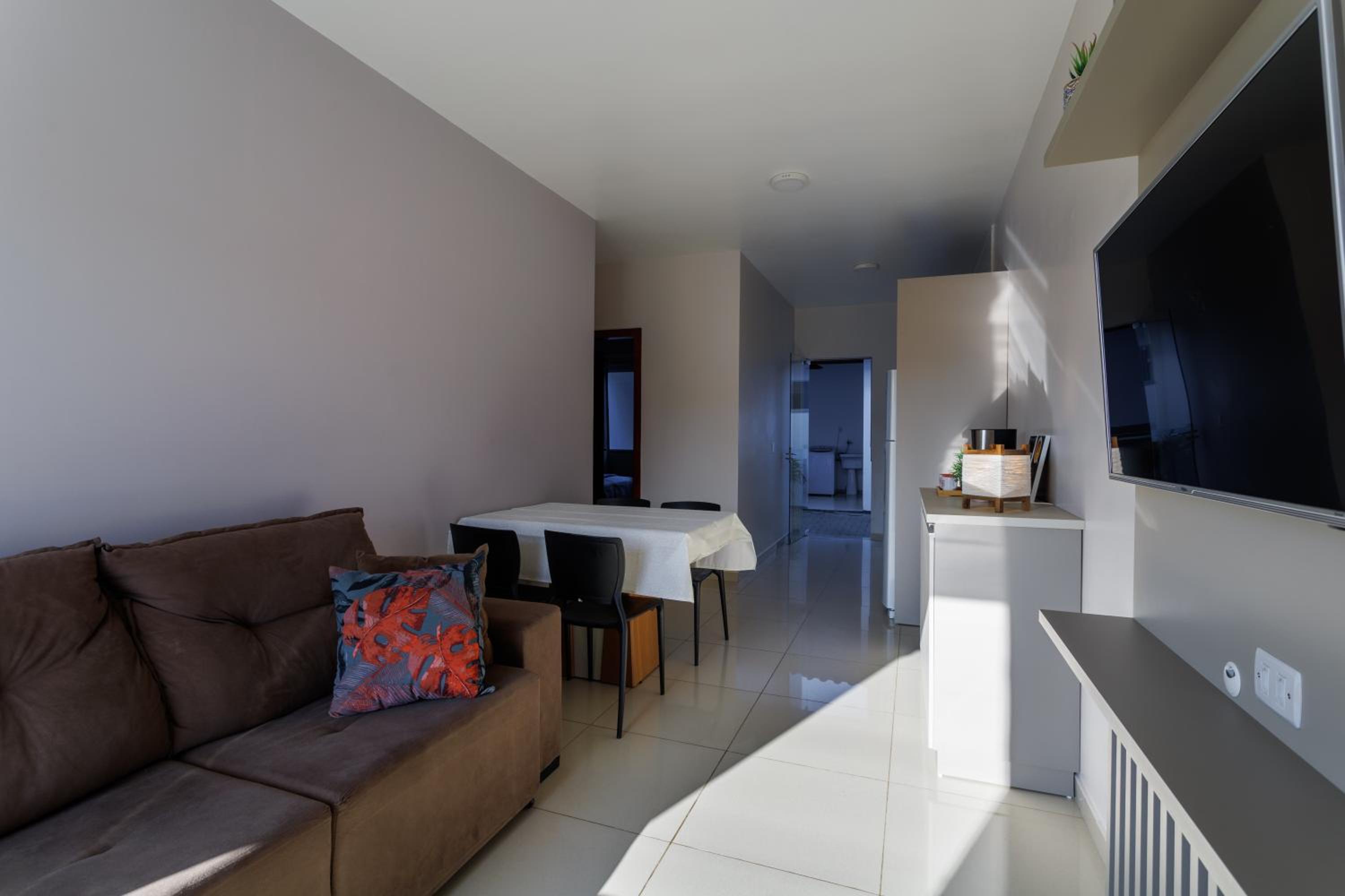 Two-Bedroom Apartment - Photo 9