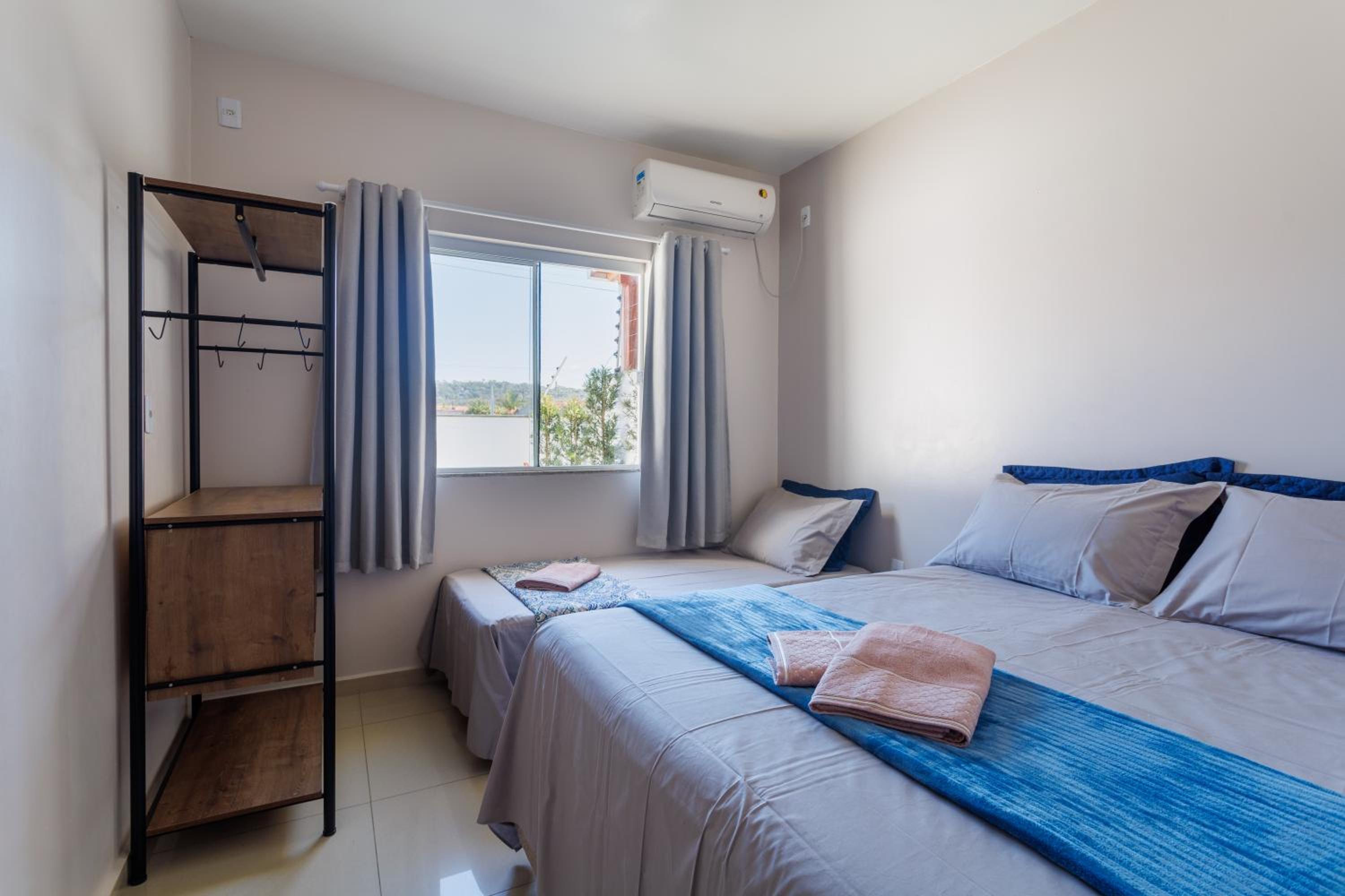 Two-Bedroom Apartment - Photo 7