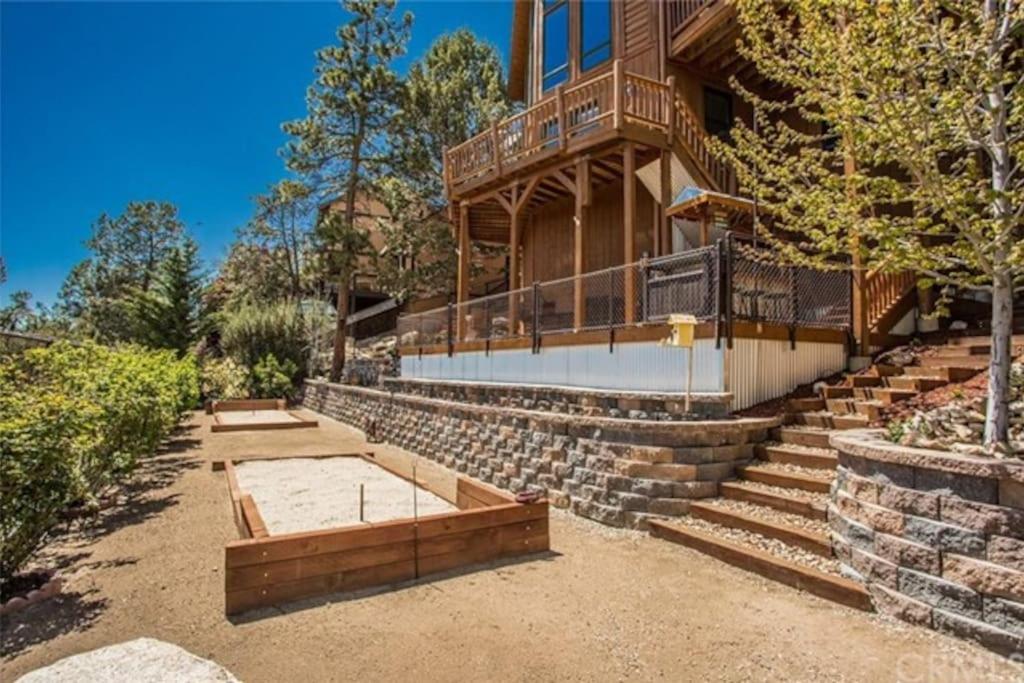 Three-Bedroom House - Photo 6