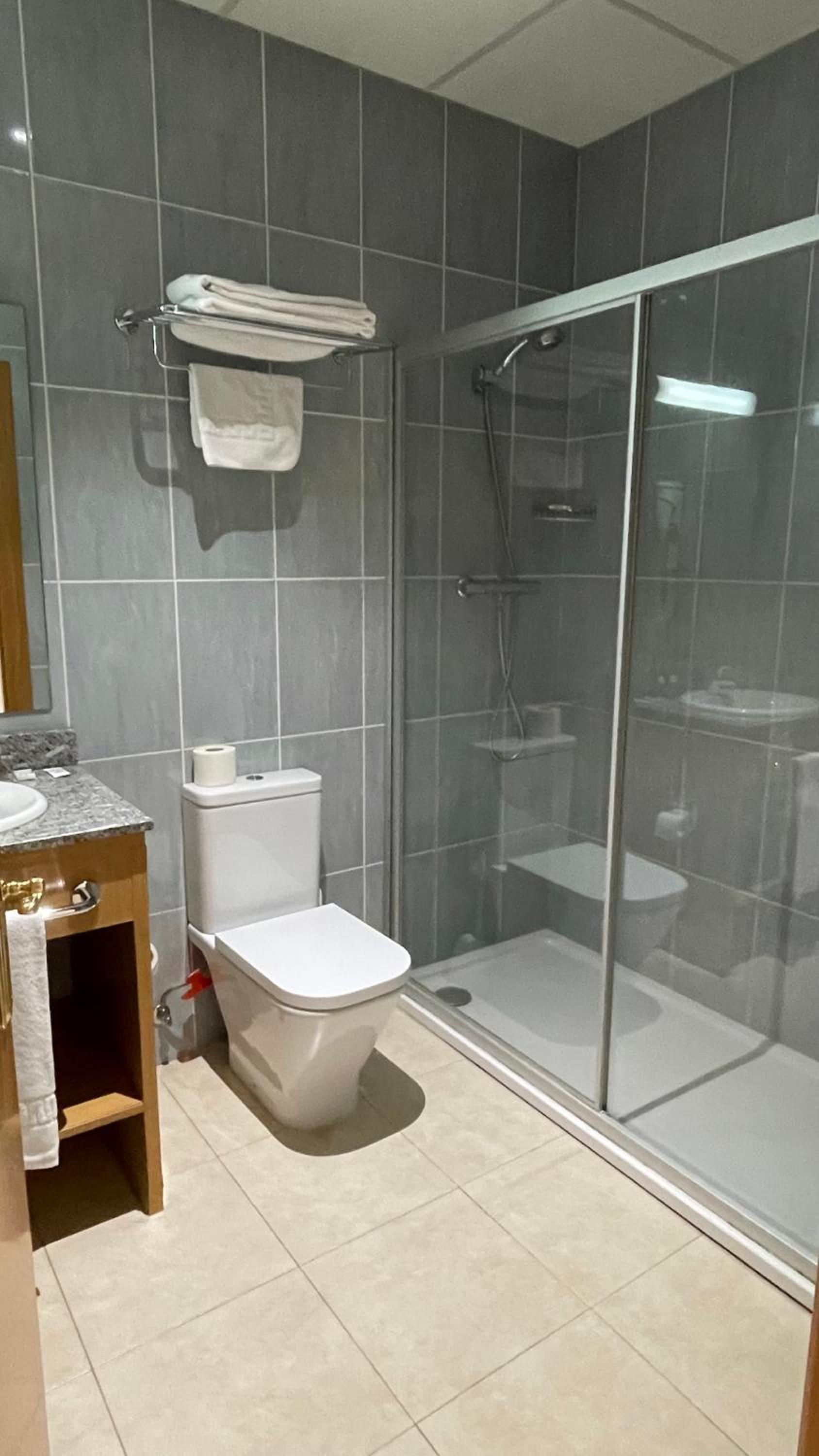 Double Room (1 Adult) photo 3