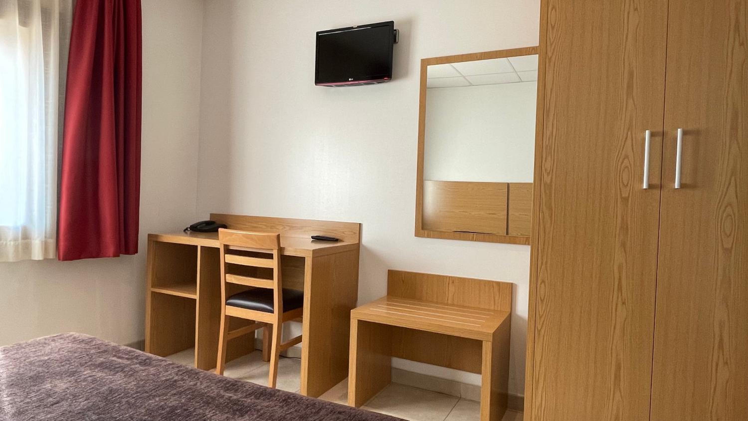 Double Room (1 Adult) photo 2