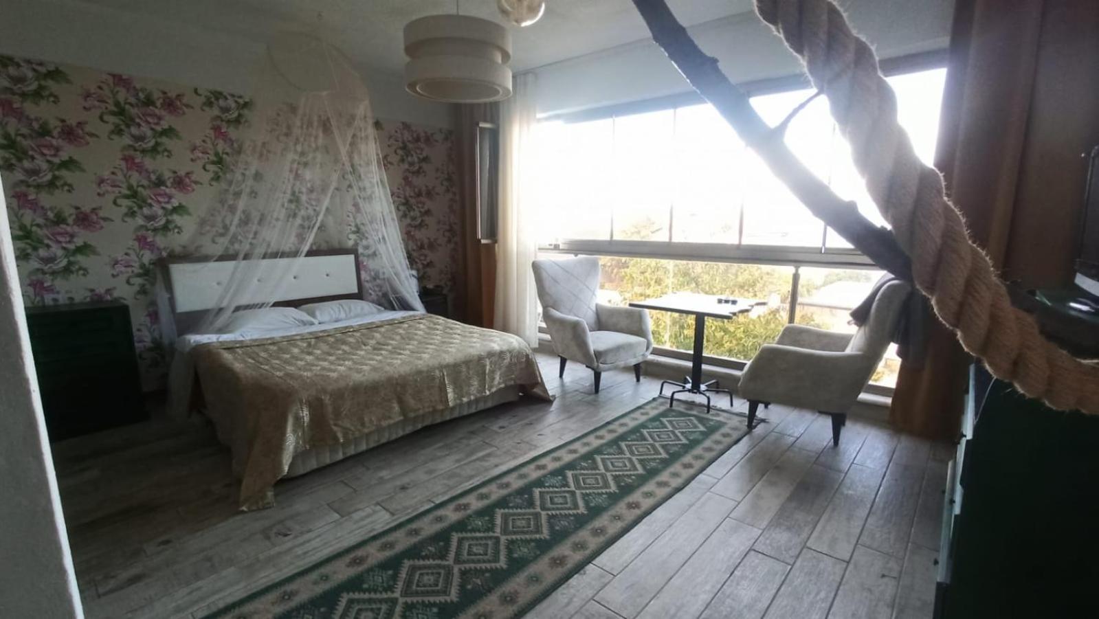 Double Room with Lake View photo 3