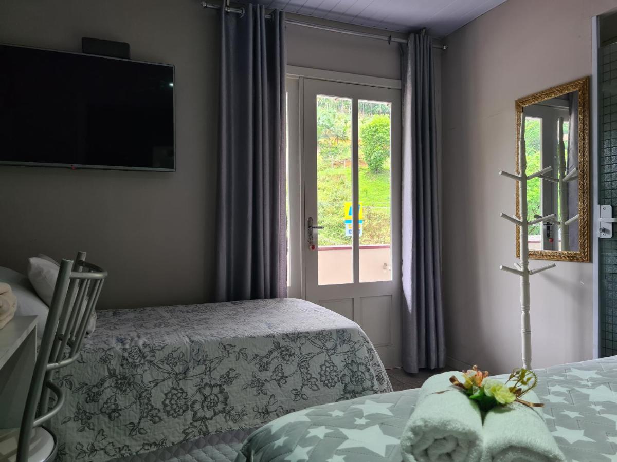 Suite with Balcony photo 3
