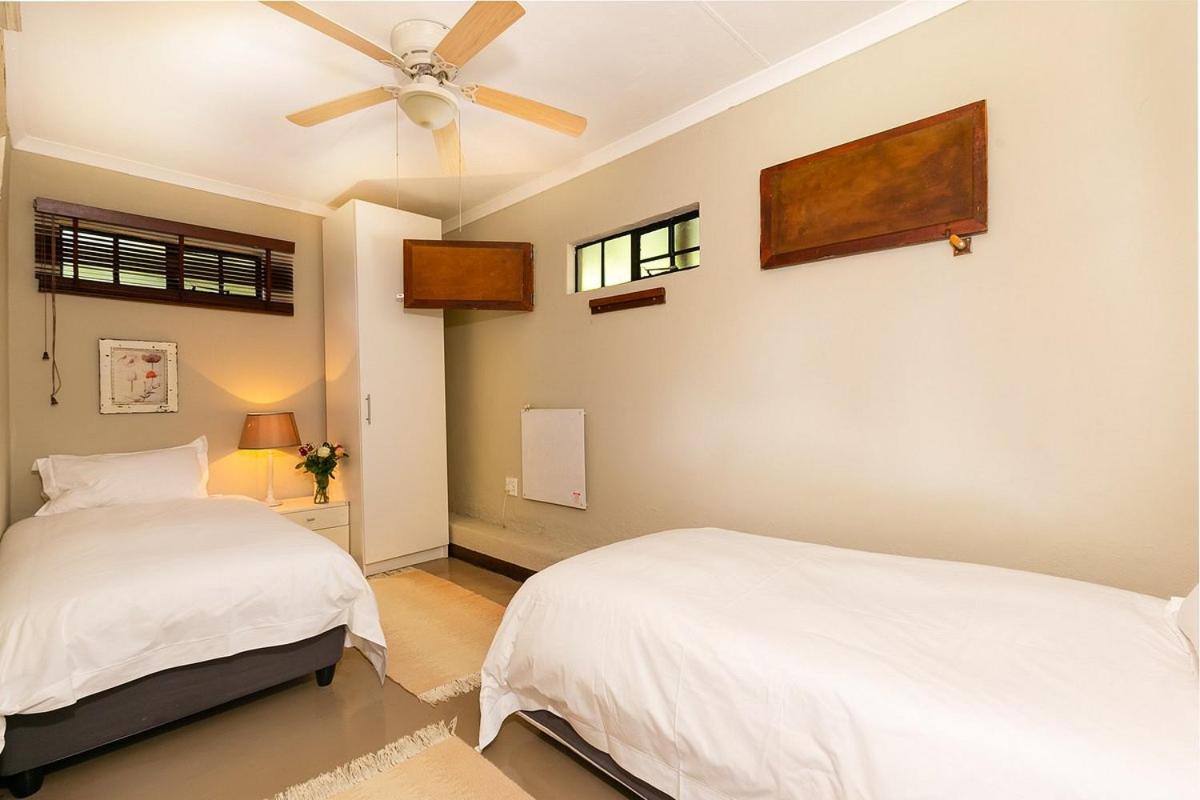 Two-Bedroom Cottage - Photo 10