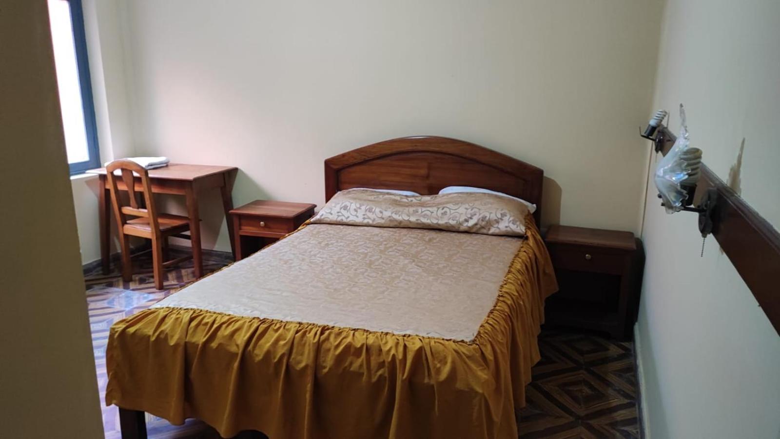 Double Room with Private Bathroom photo 1