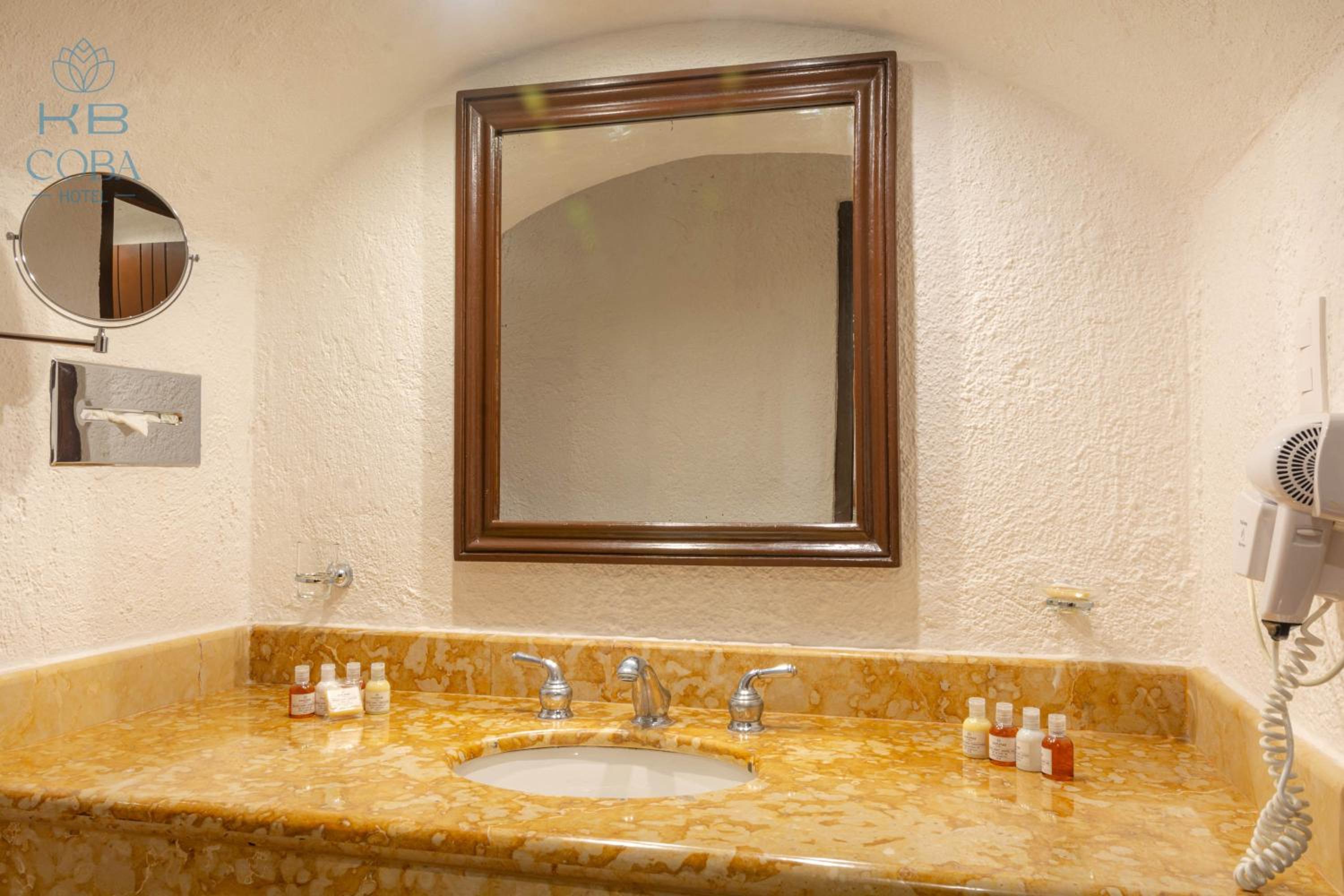 Junior Suite - Photo 9