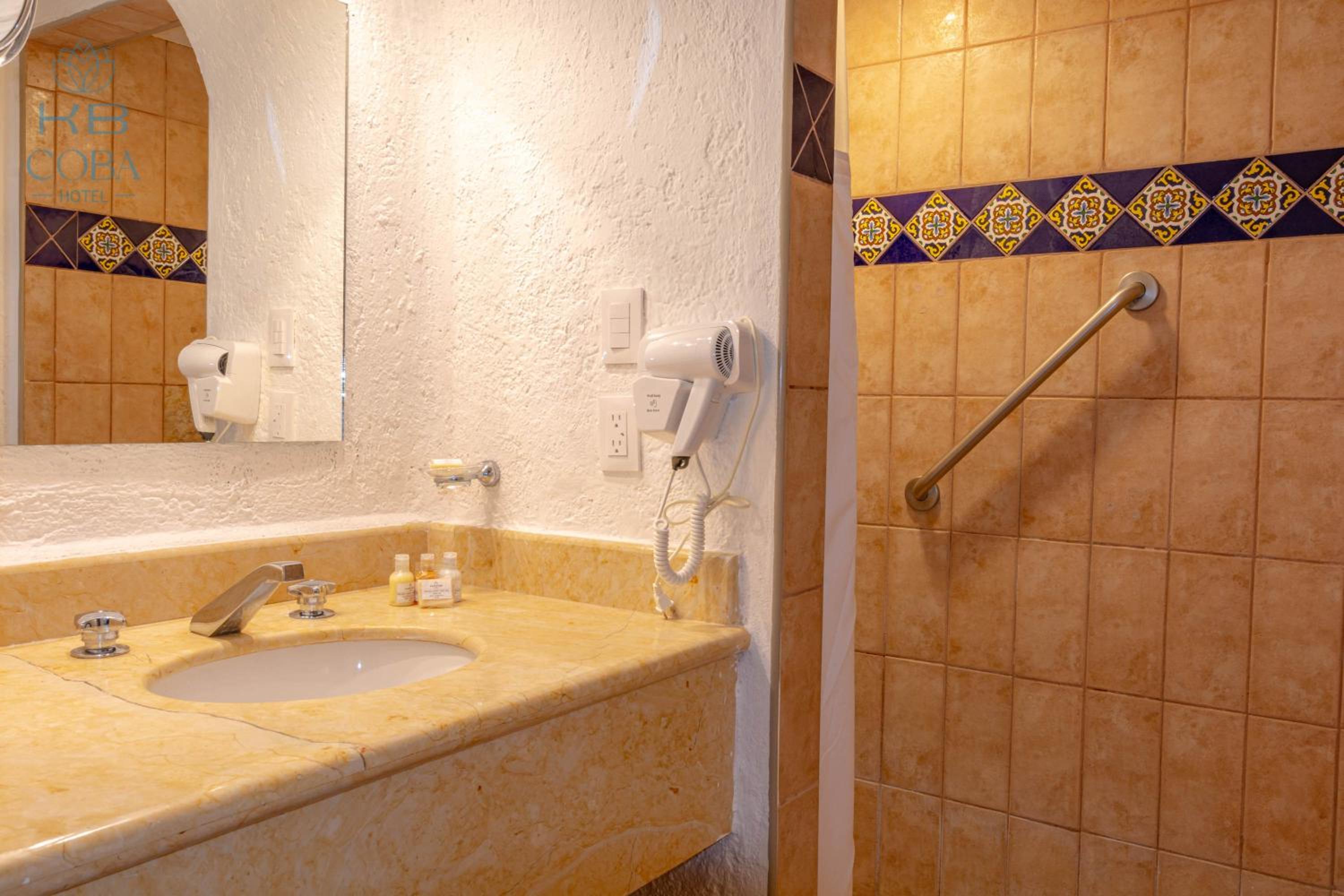 Family Suite - Photo 2