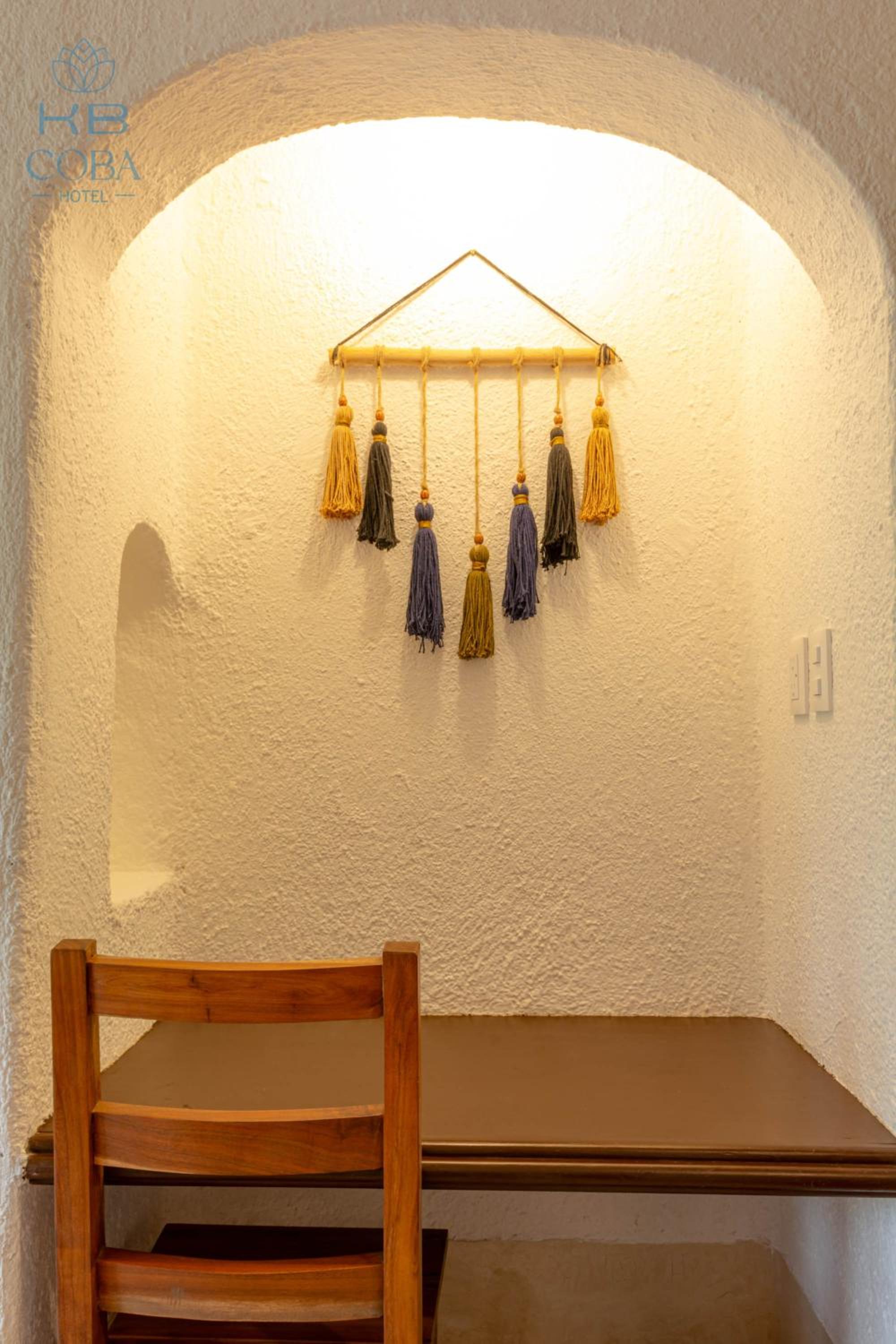 Deluxe King Room - Photo 3