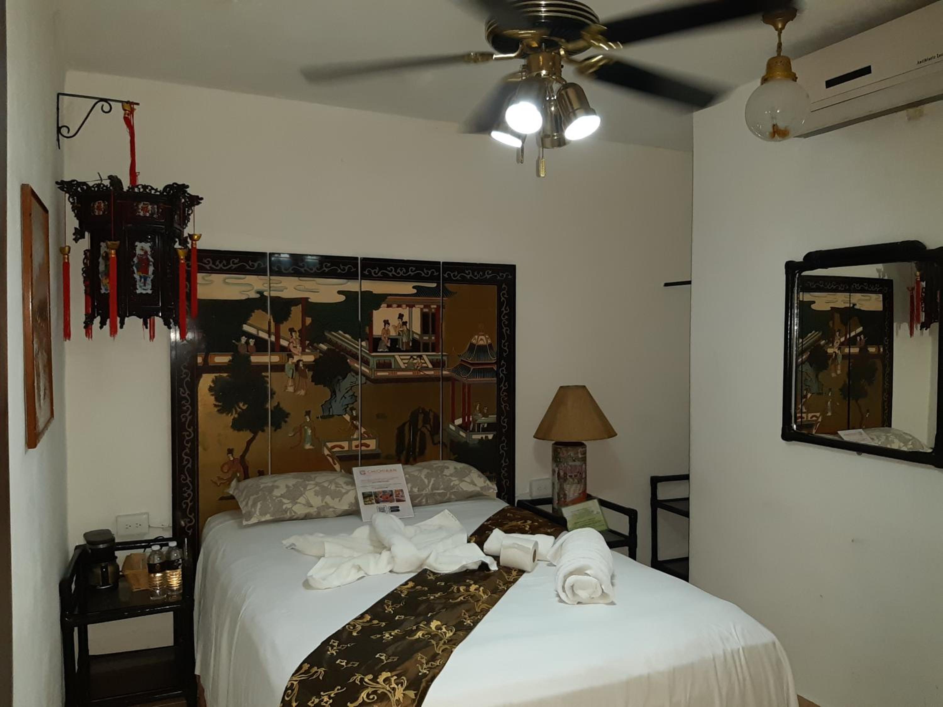 Economy Double Room photo 2