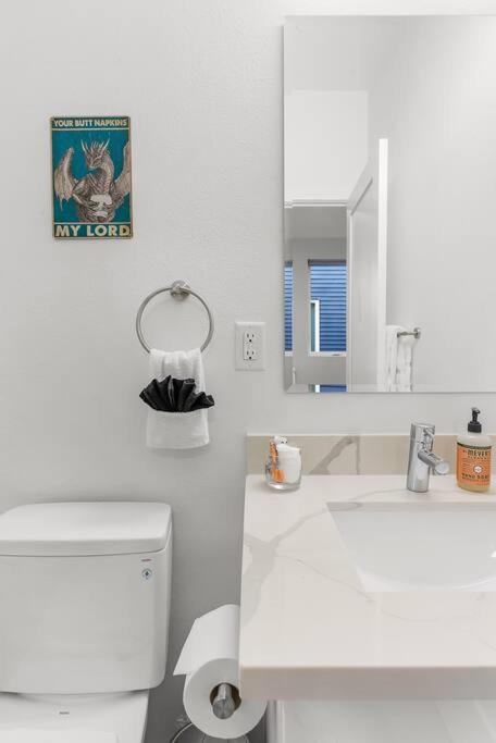 Studio Apartment - Photo 4