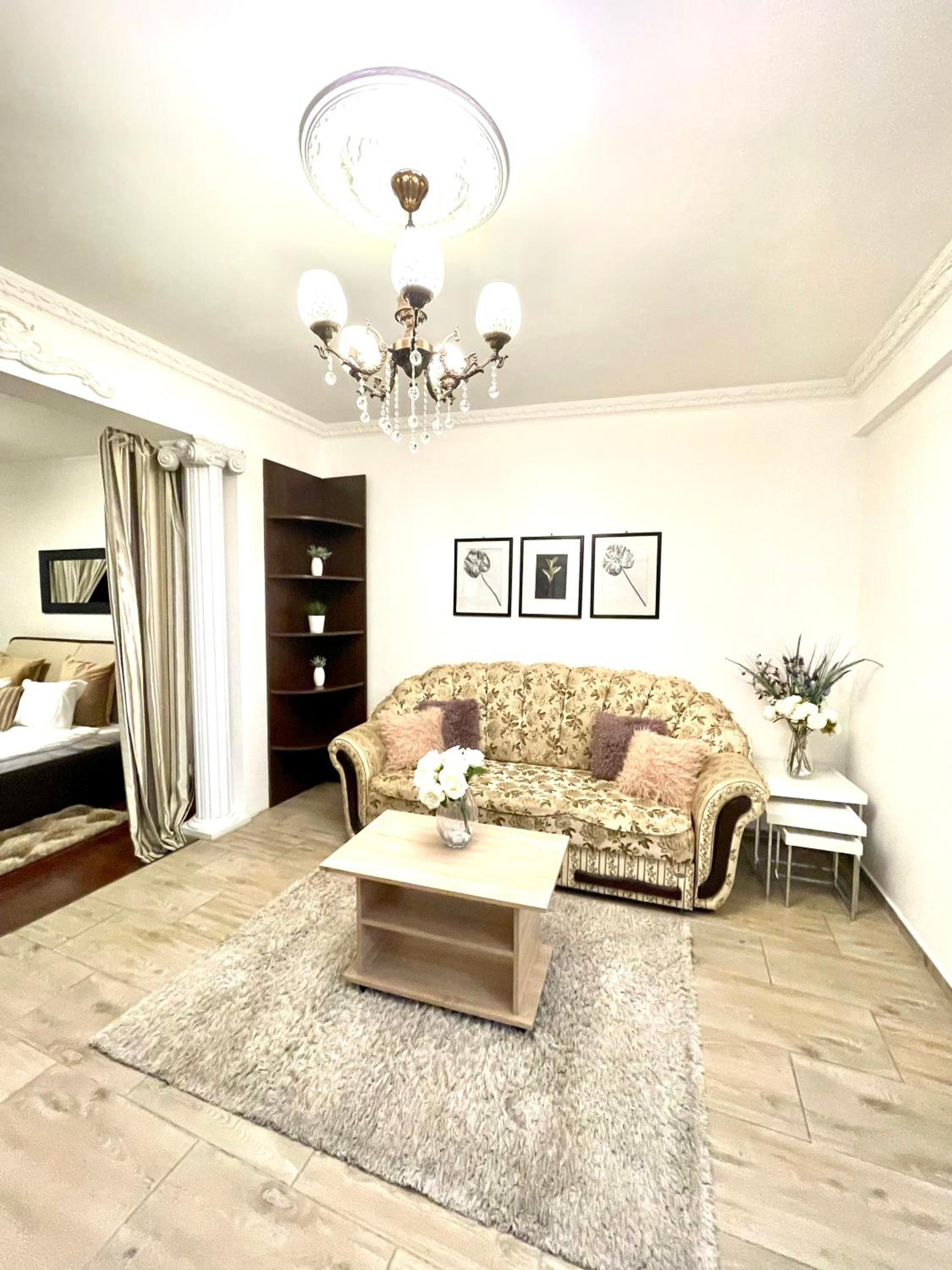 One-Bedroom Apartment - Photo 9