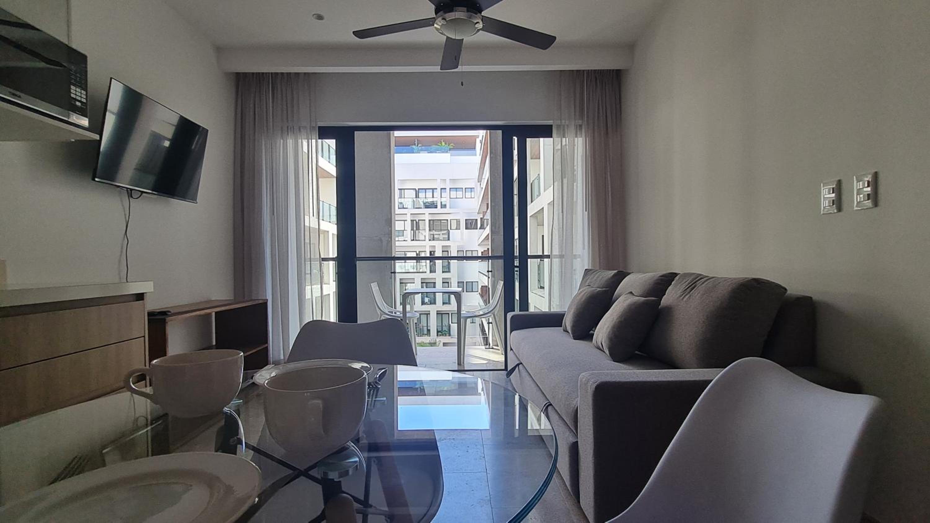 One-Bedroom Apartment