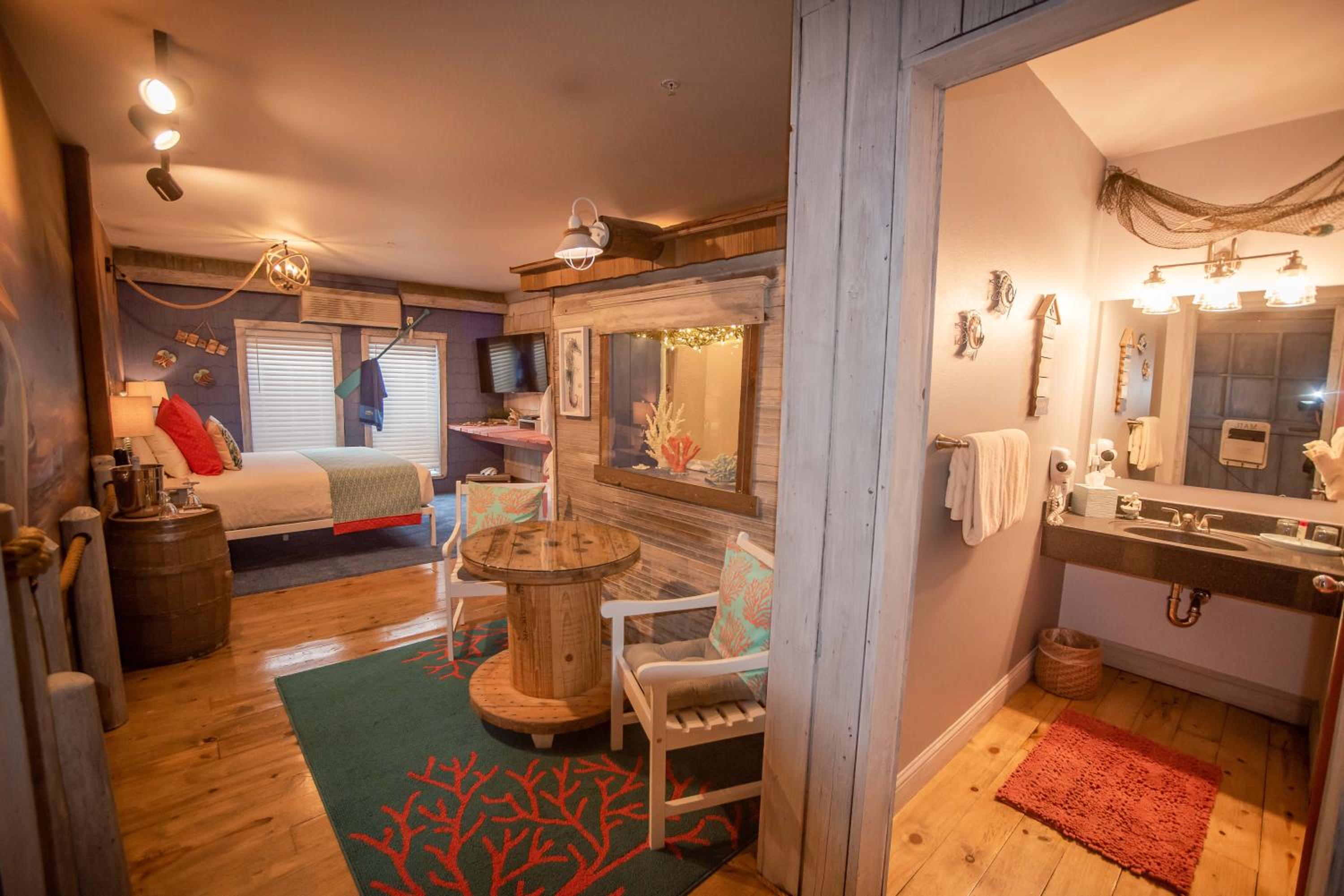Deluxe Double or Twin Room photo 3