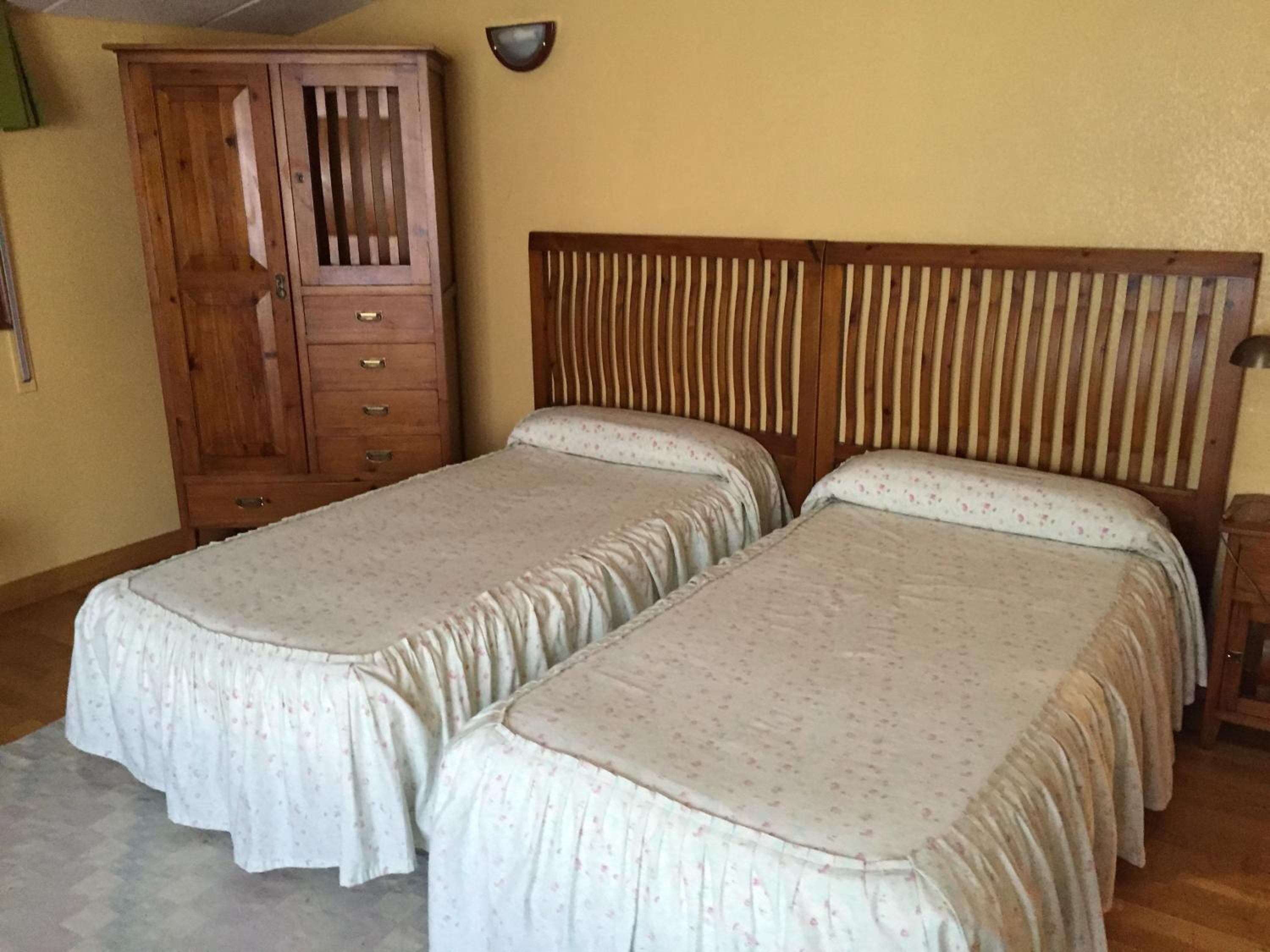Double or Twin Room - Photo 1