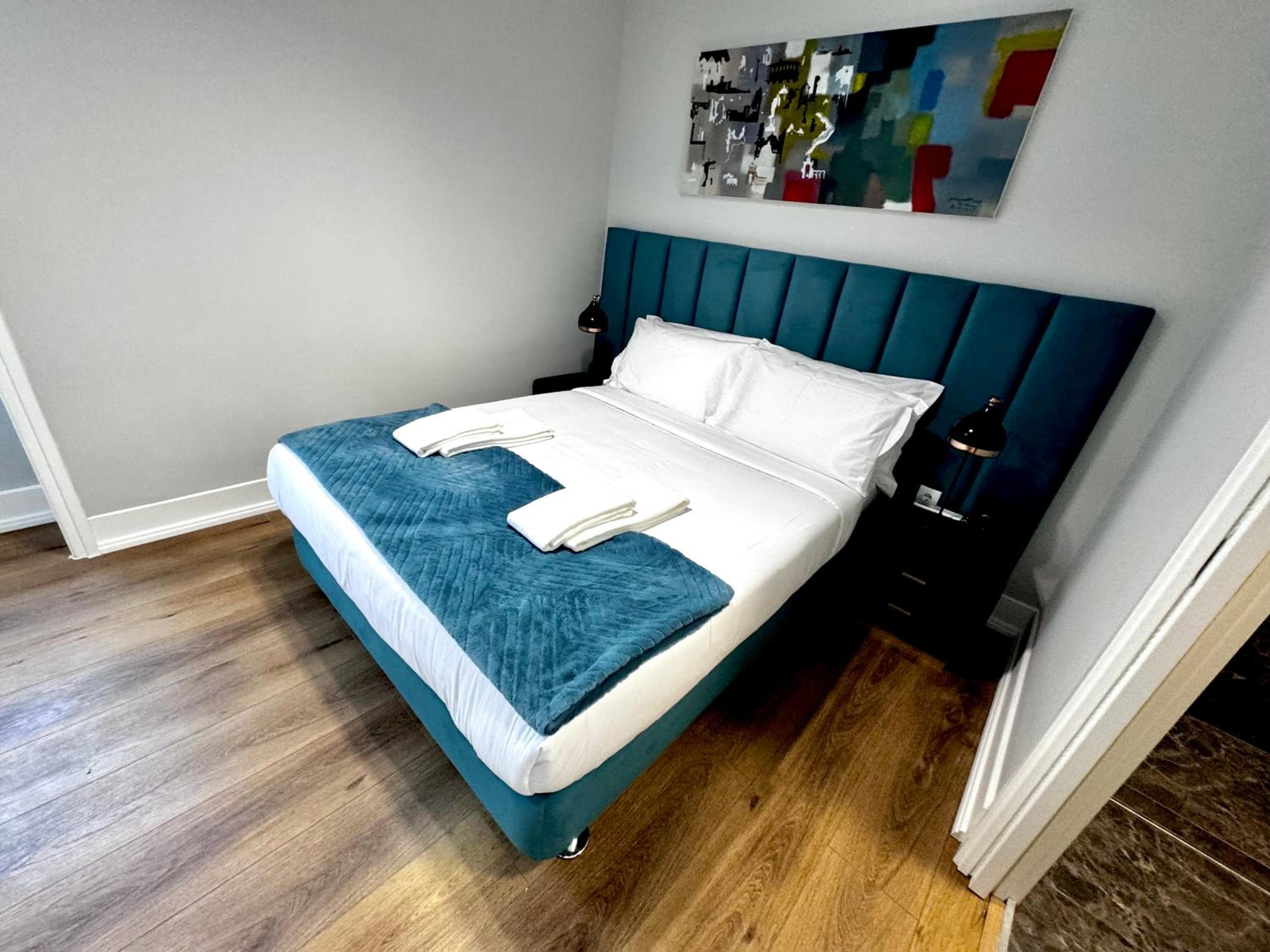 Double Room with Private Bathroom photo 2