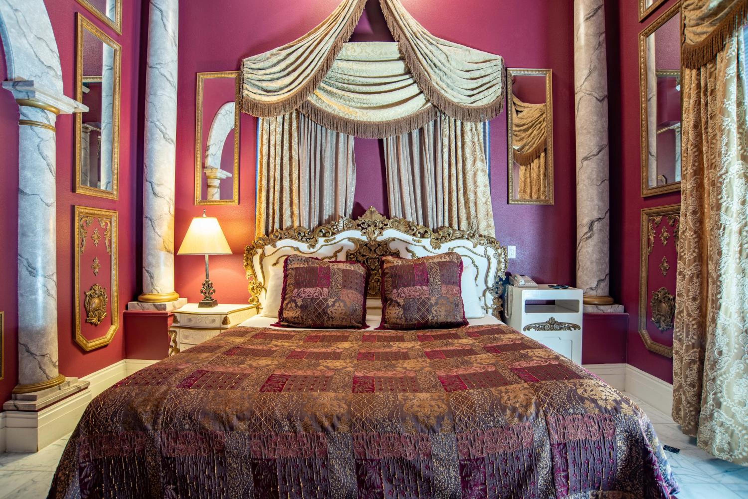 Superior King Room