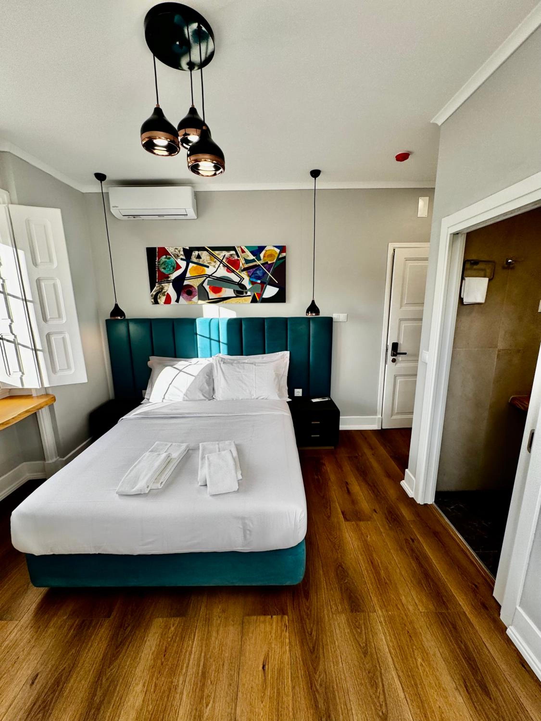 Double Room with Private Bathroom photo 2
