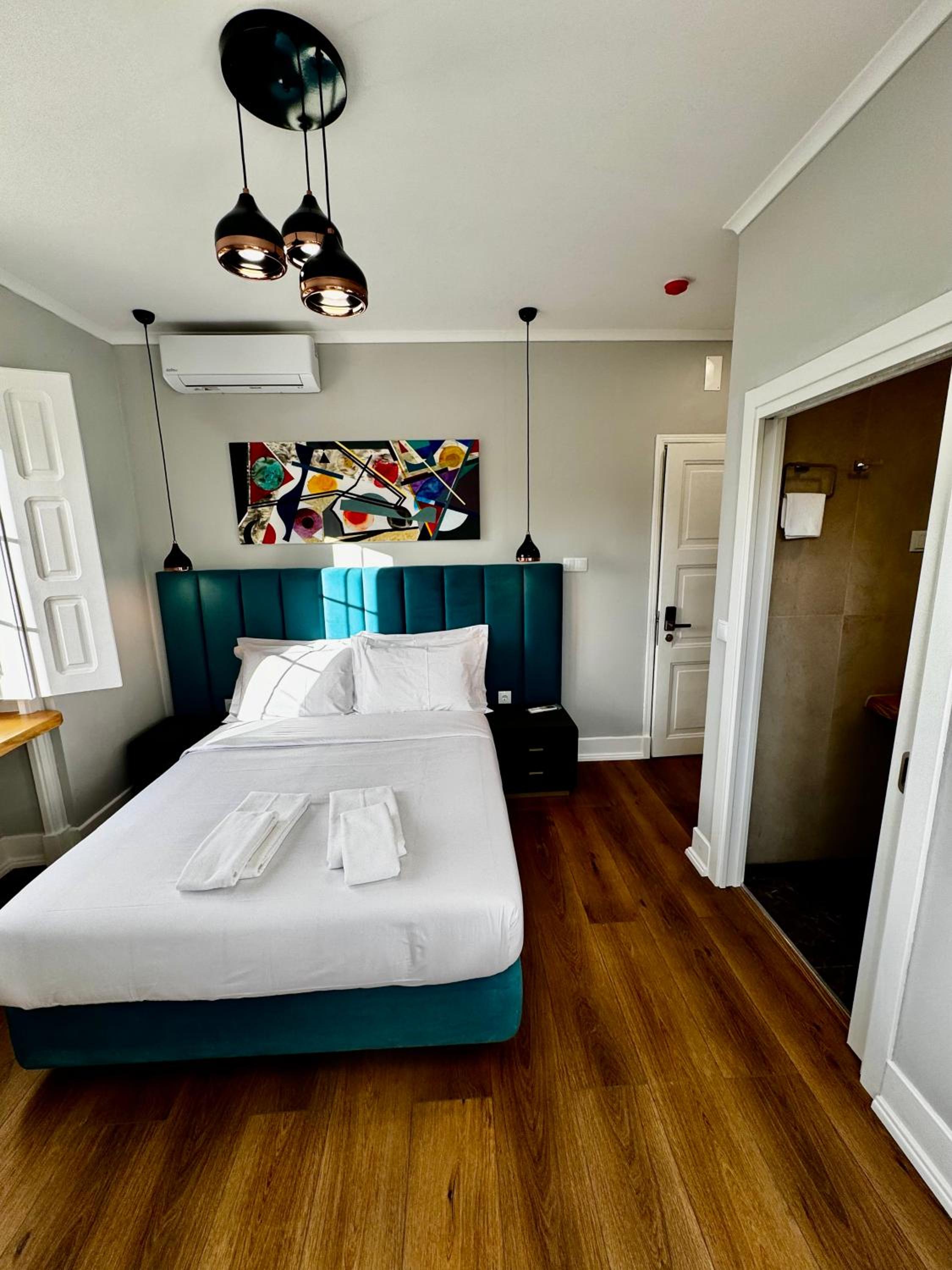 Double Room with Private Bathroom photo 3