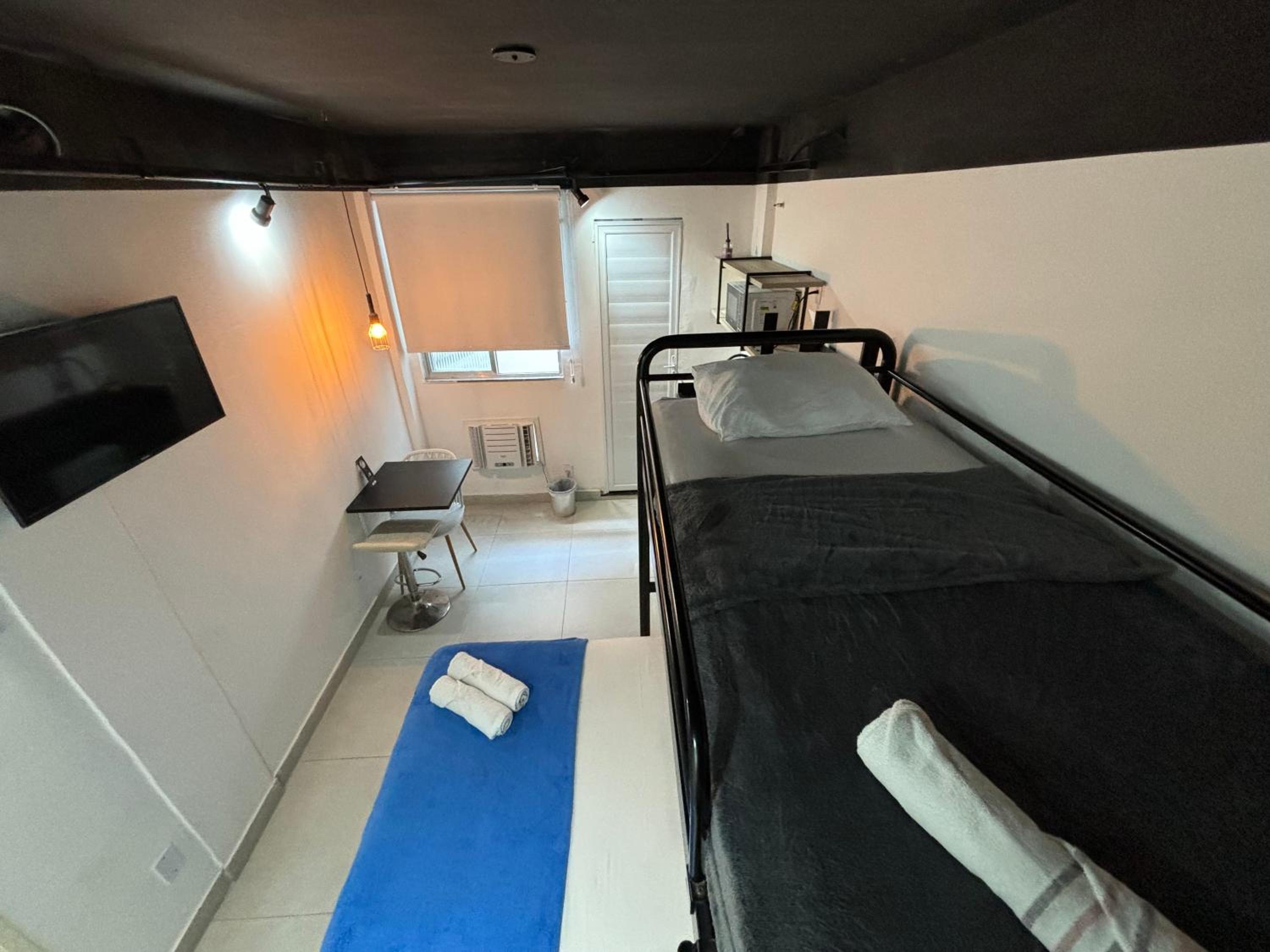 Triple Room with Bathroom