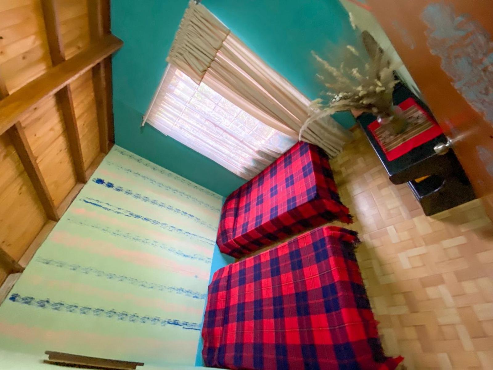 Double Room With Shared Bathroom photo 2