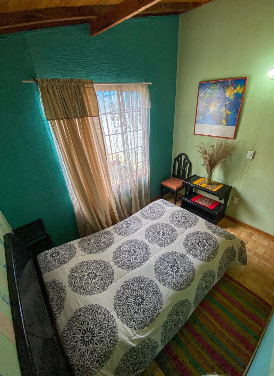 Large Single Room photo 1