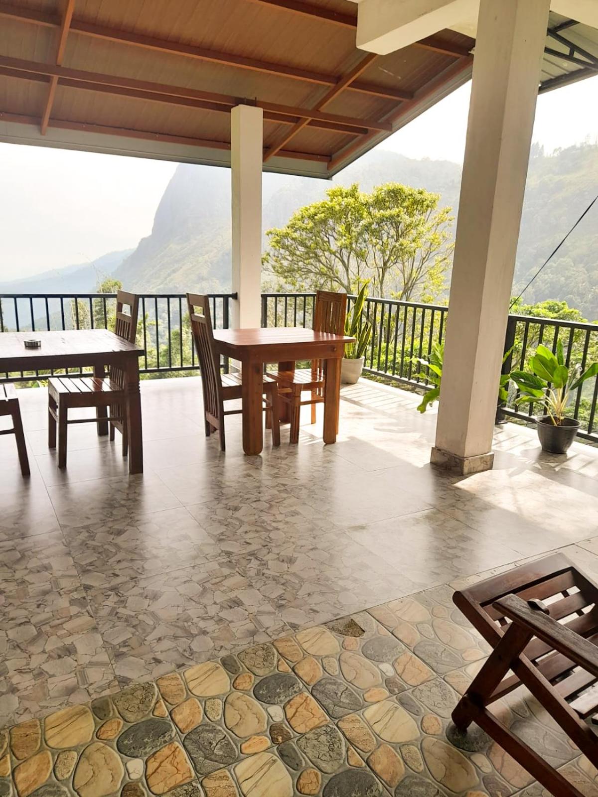 Double Room with Ella Rock View - Middle Floor photo 3