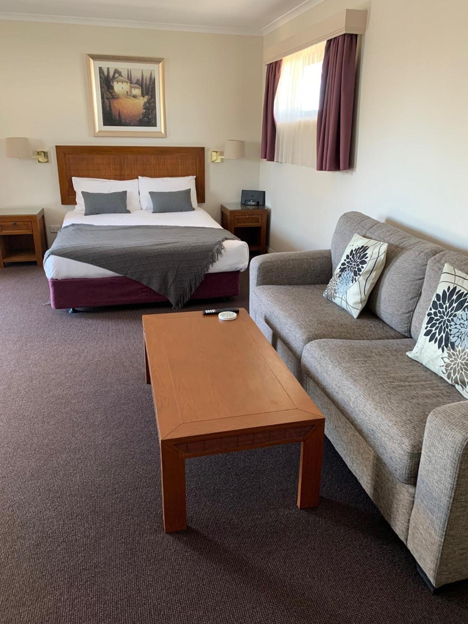 Deluxe Queen Room photo 3