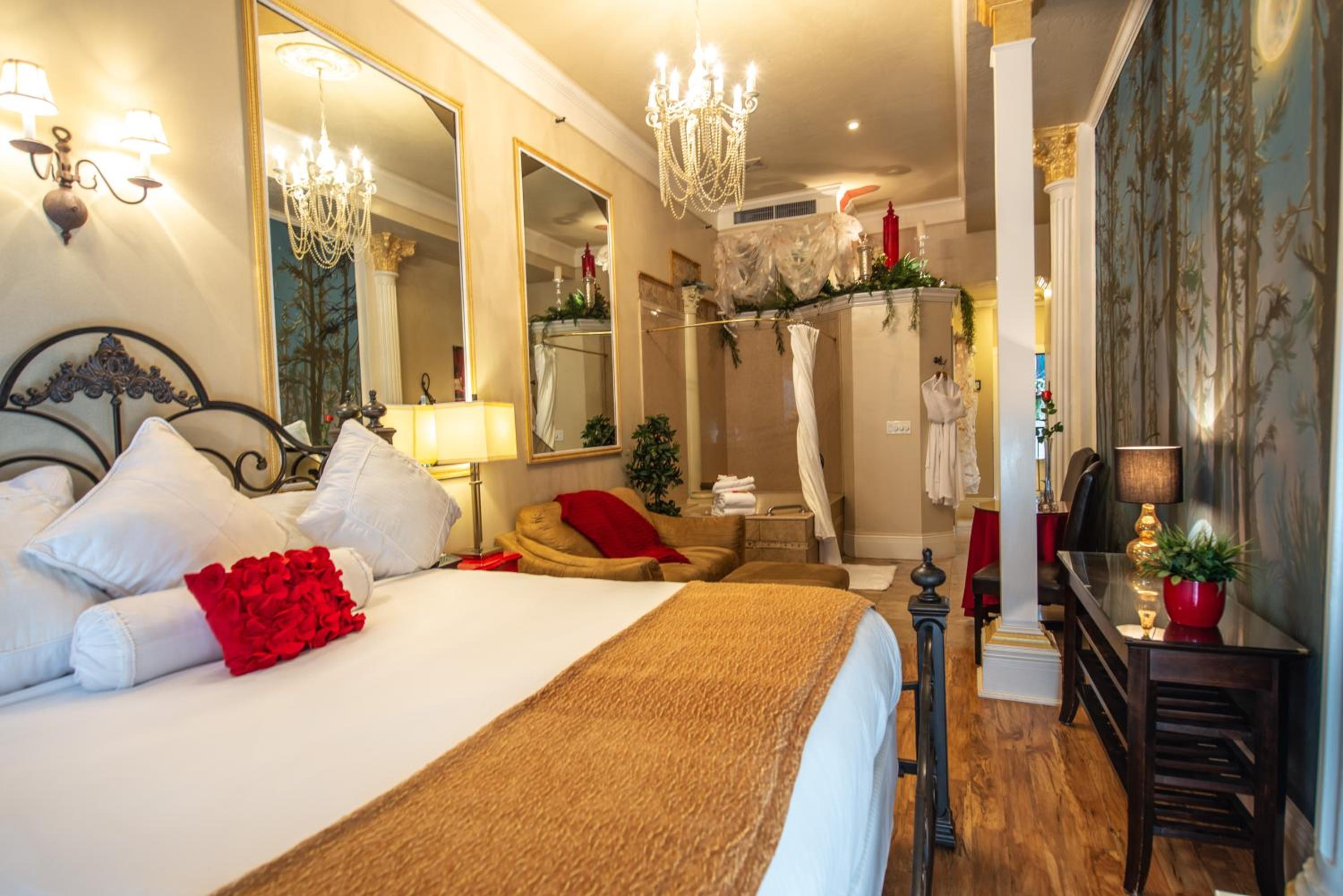 Double Room with Private Bathroom