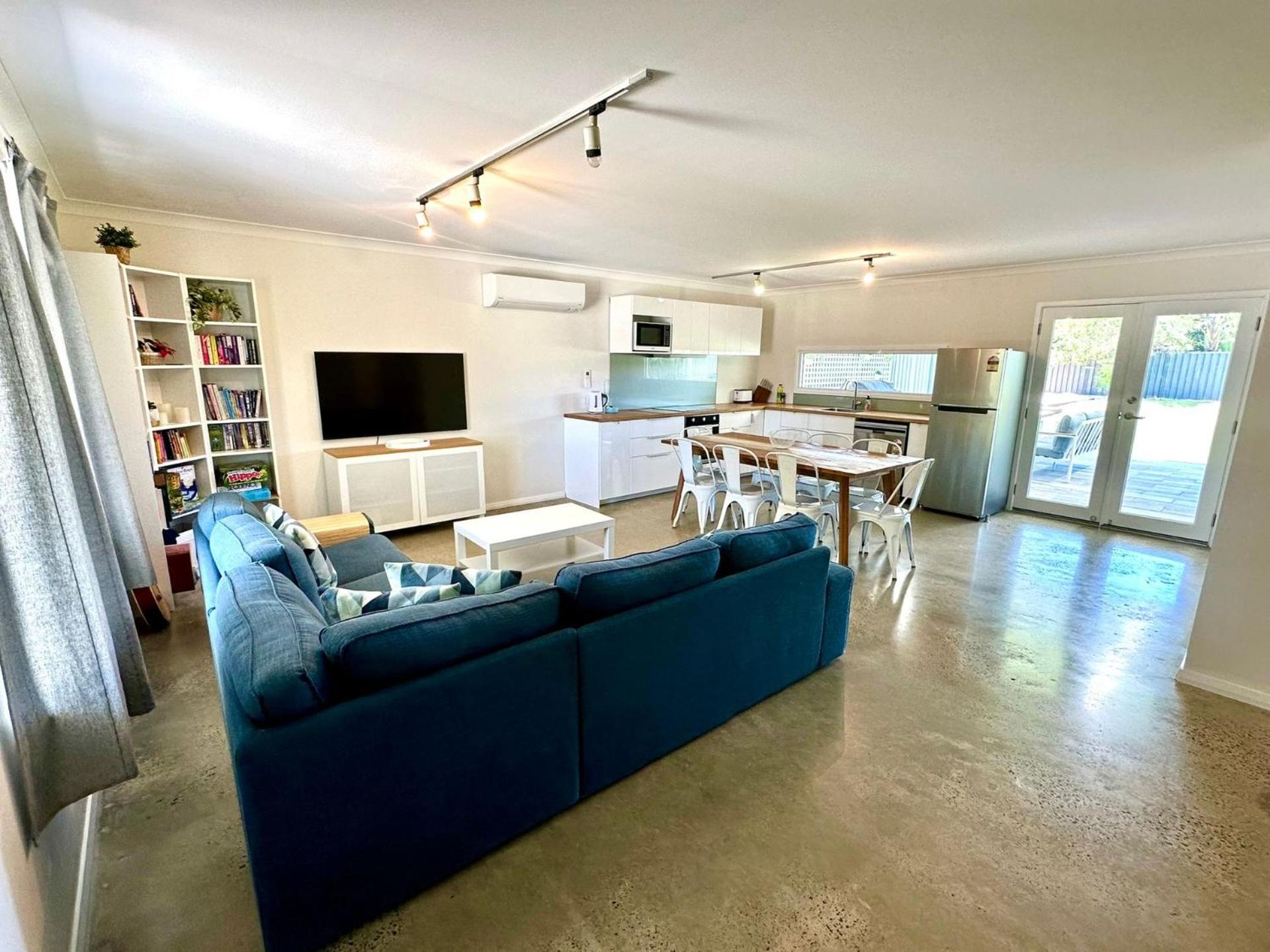 Three-Bedroom House photo 1