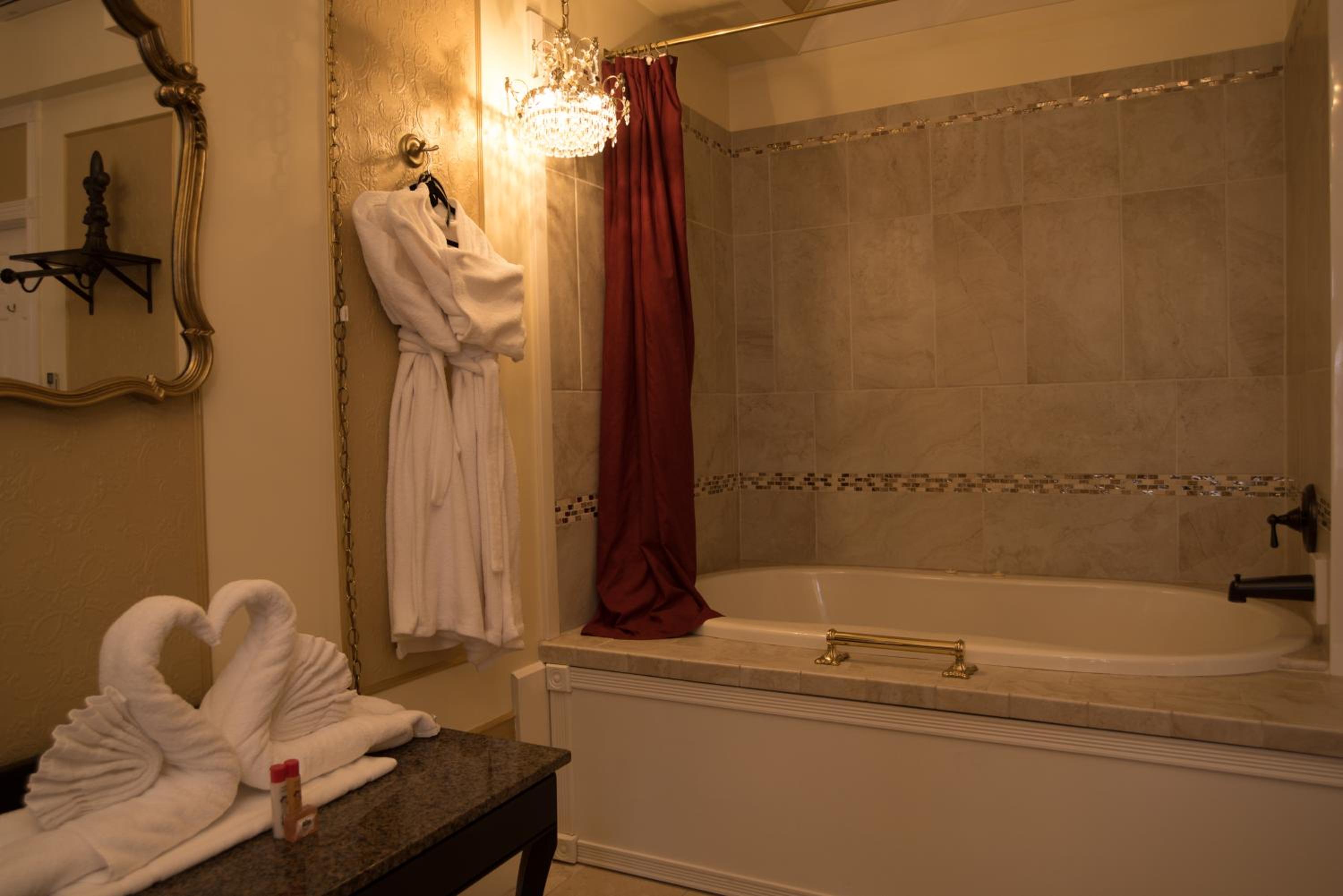 Deluxe Double Room with Balcony and Sea View - Photo 5