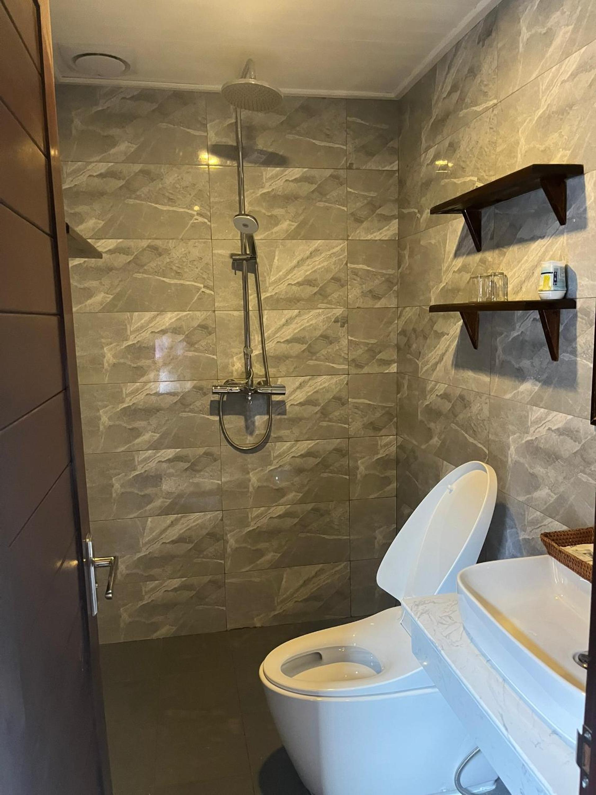 Double Room With Balcony - Photo 12