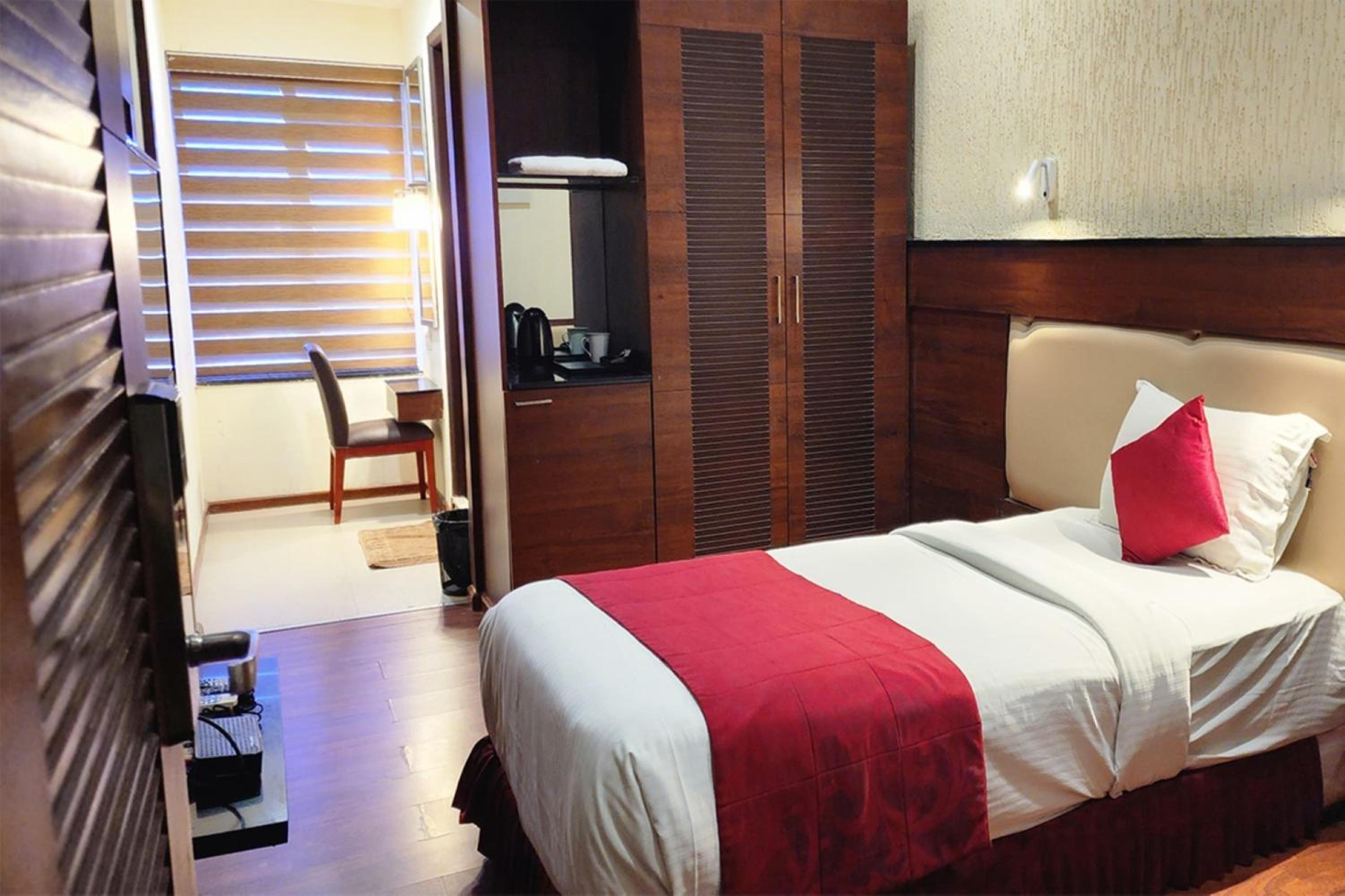 Single Room - Photo 4