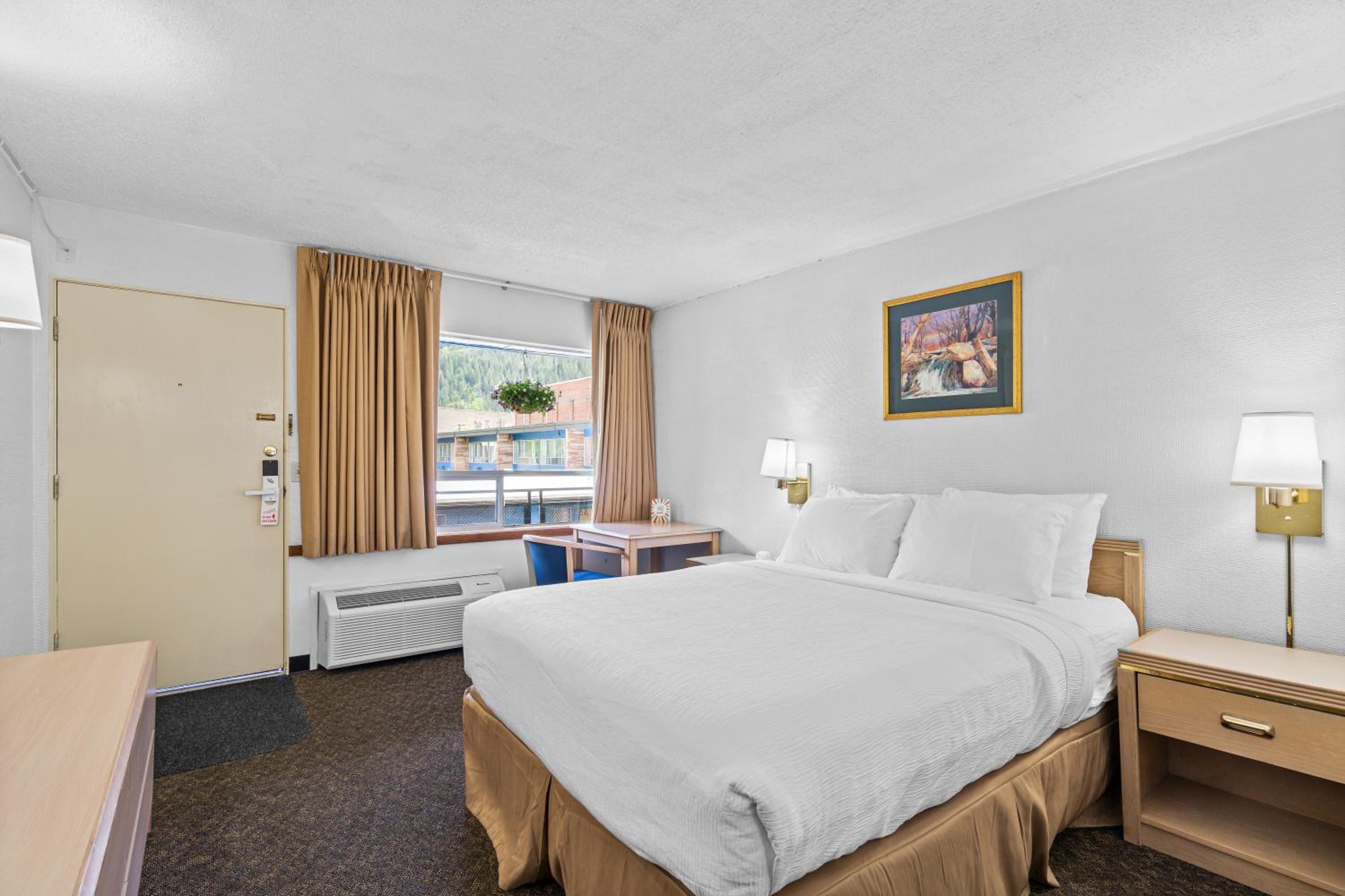 Standard Queen Room - Photo 4