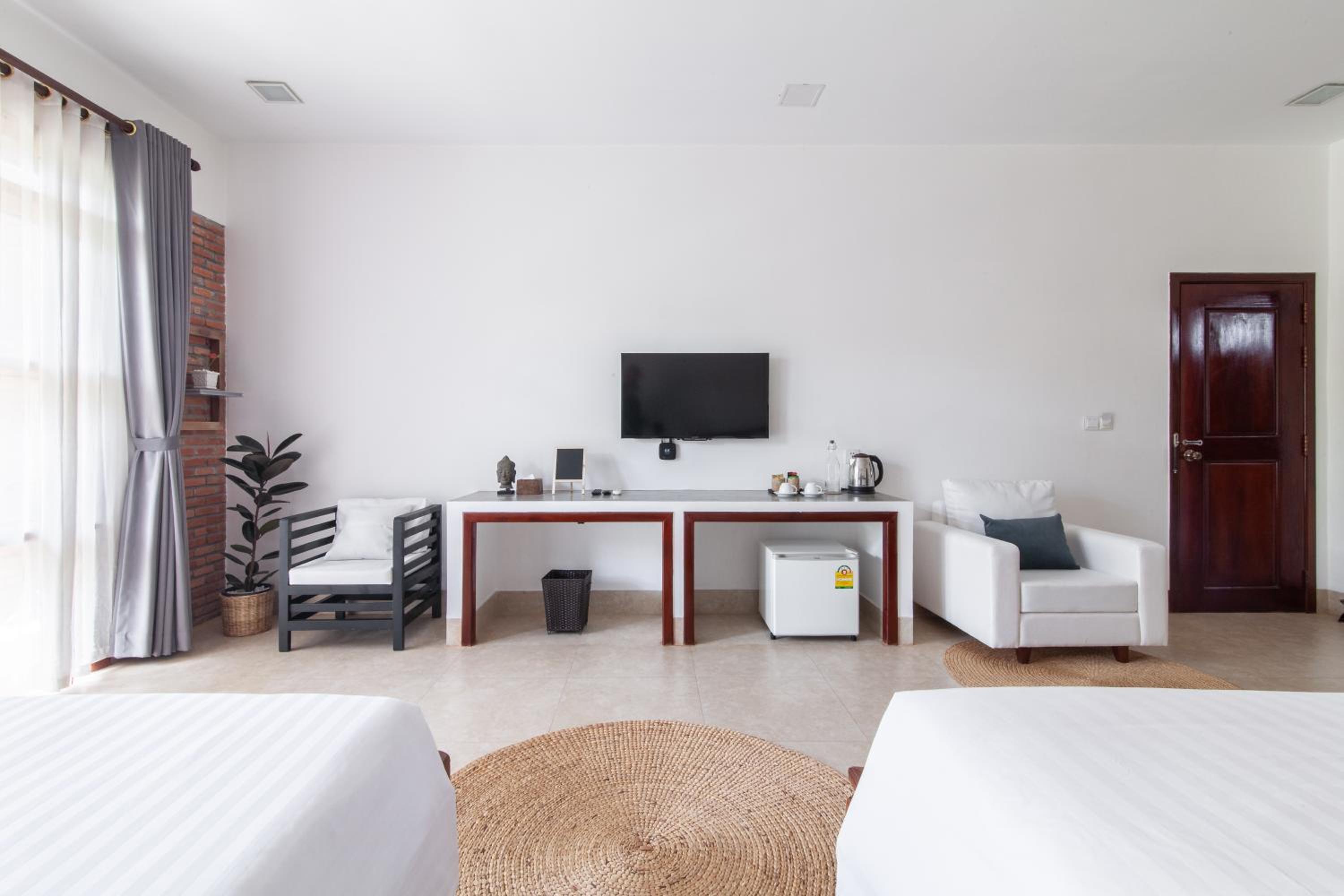 Family Suite - Photo 8