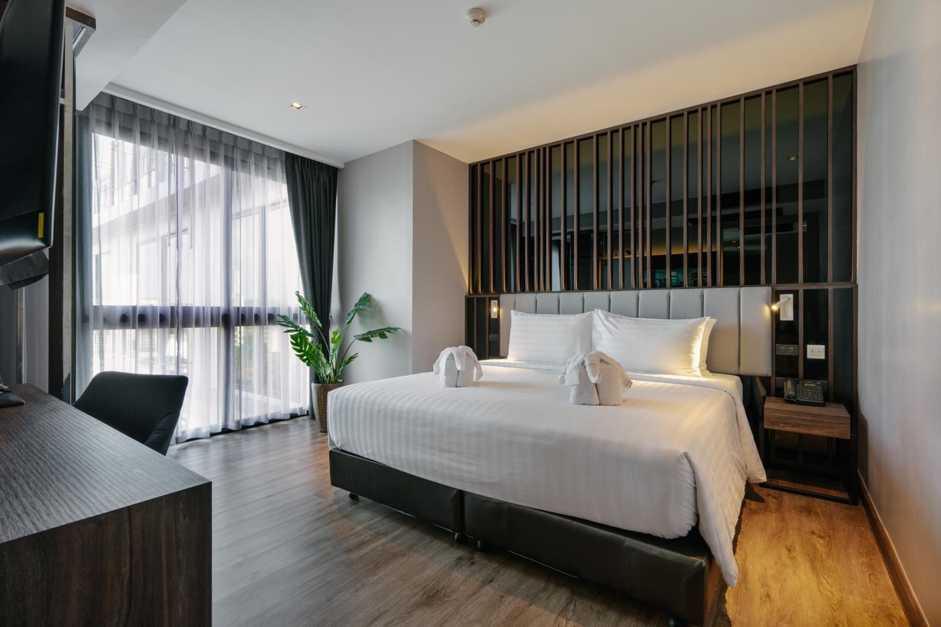 Rak Suite Room with Kitchenette No Balcony - No View - Photo 4