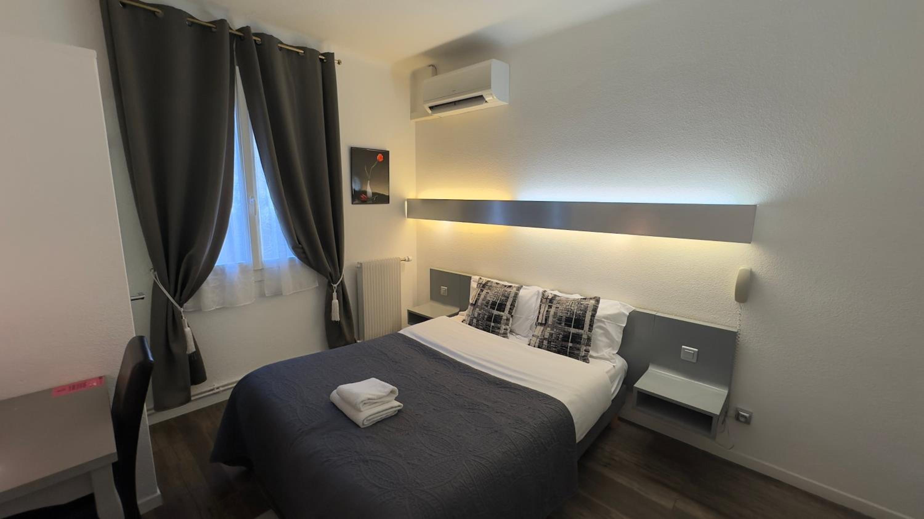 Single Room photo 3