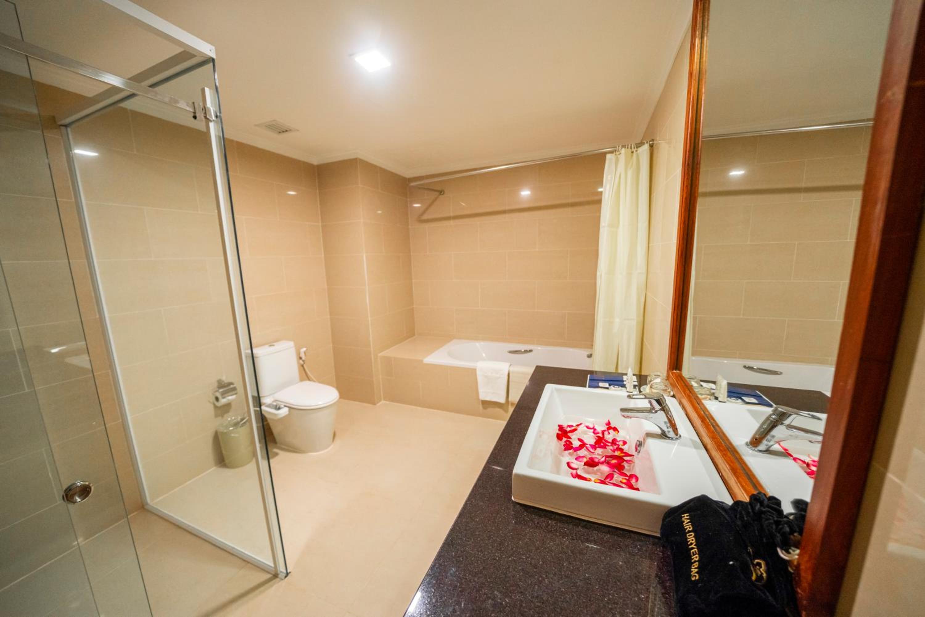 Superior Suite Double - Photo 1