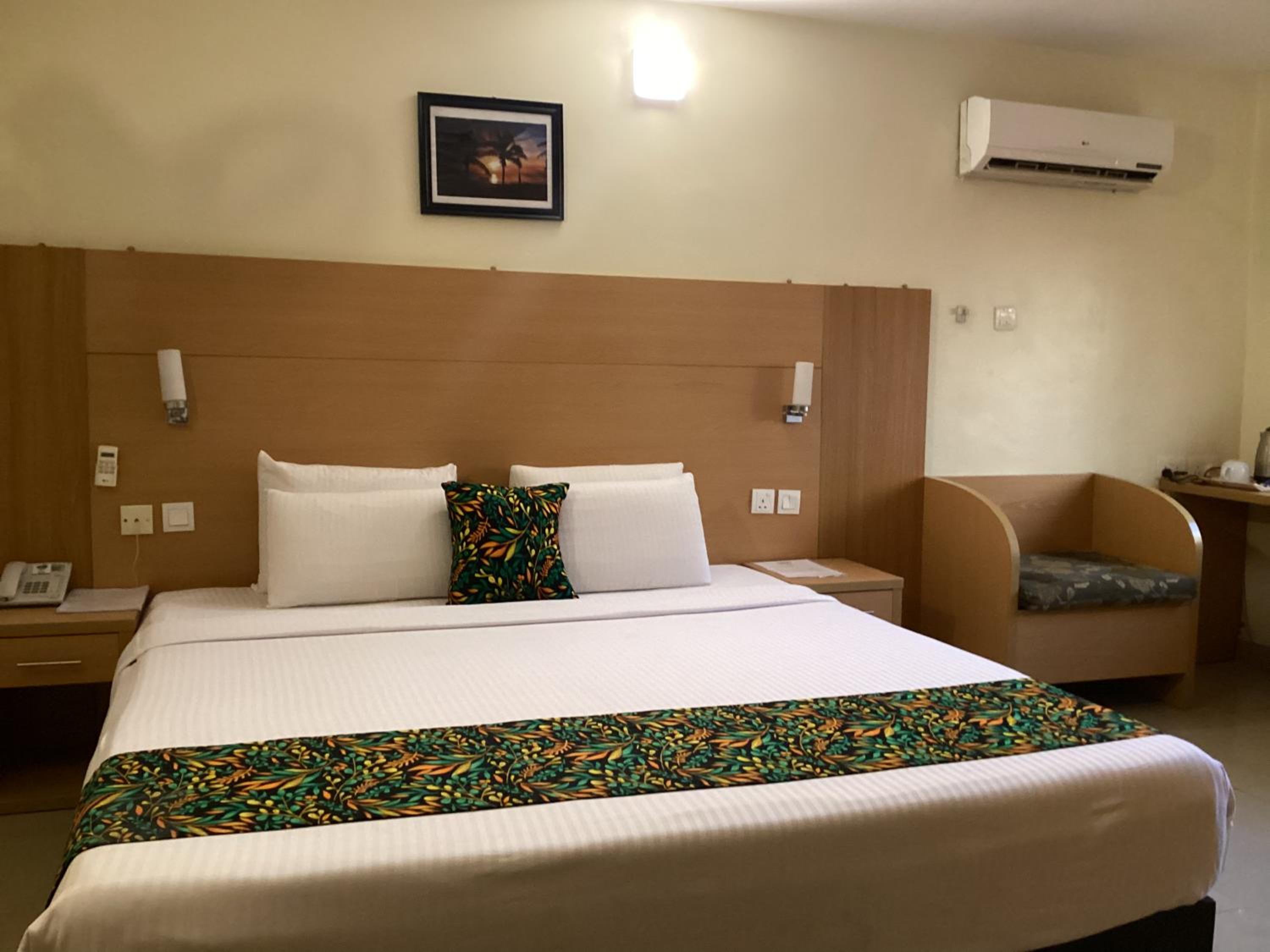 Queen Room