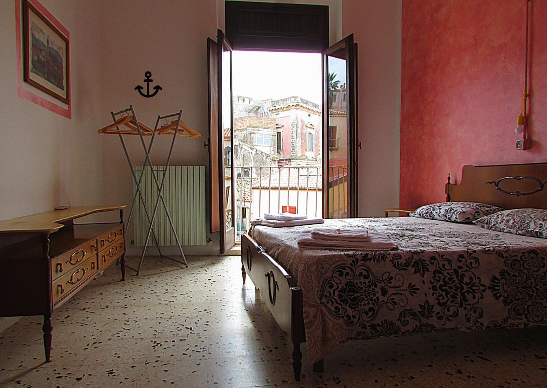 Double or Twin Room with Private Bathroom photo 1