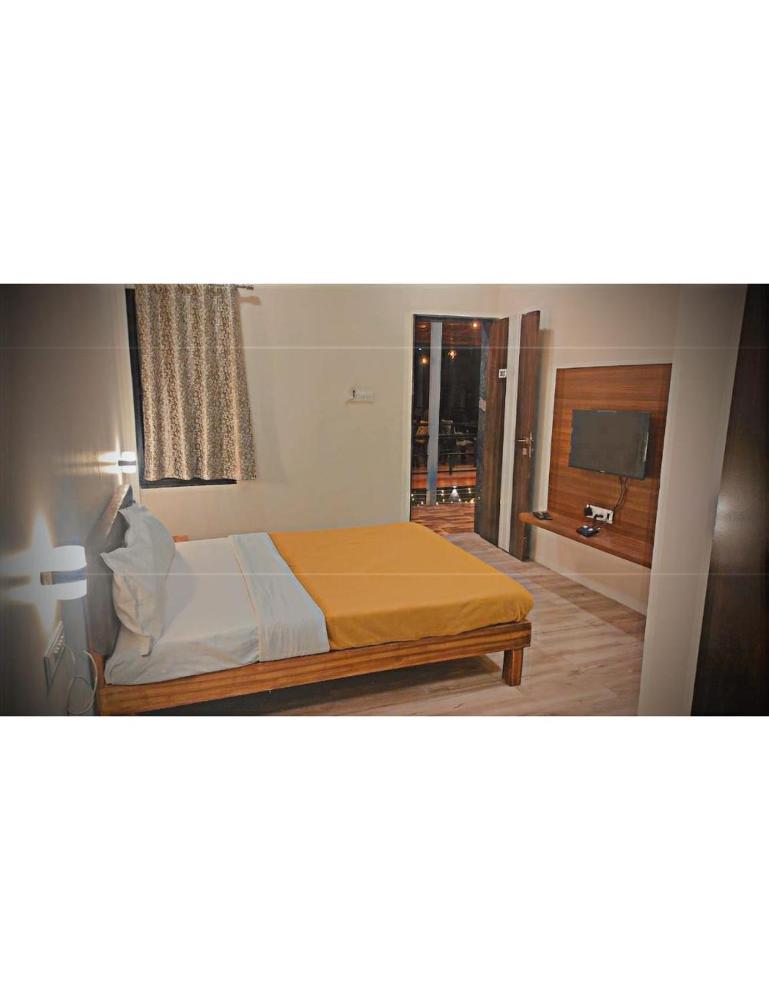 Standard Double Room photo 2