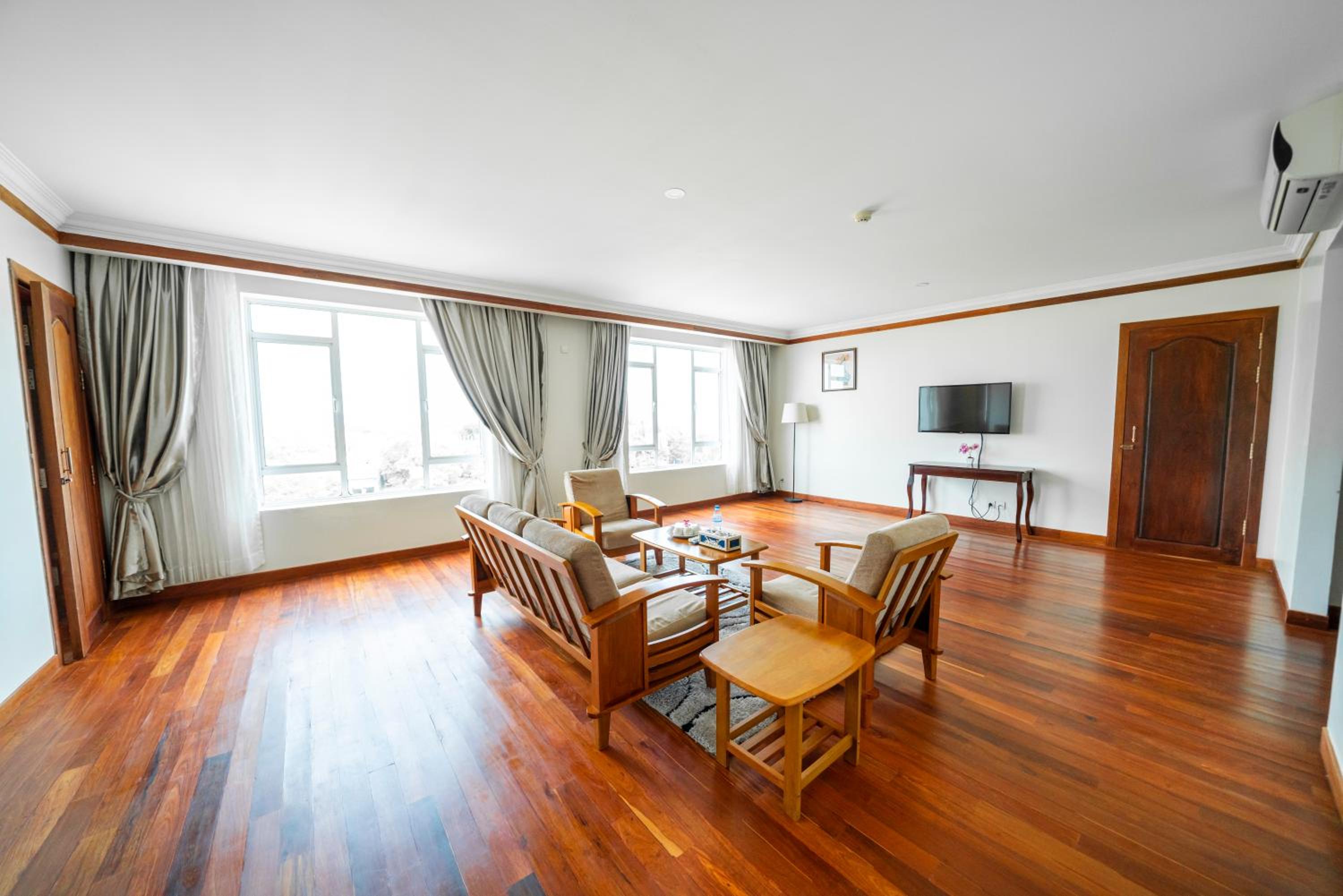 Presidential Suite