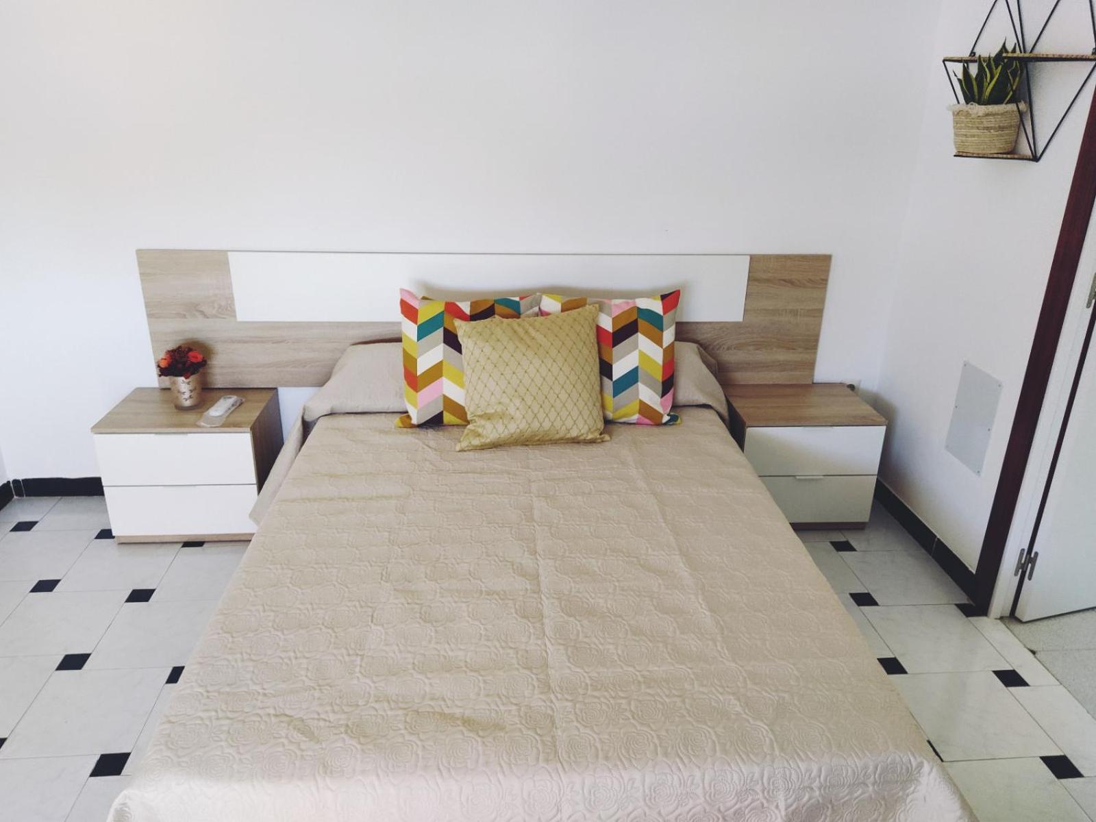 Habitación Doble con Baño Privado