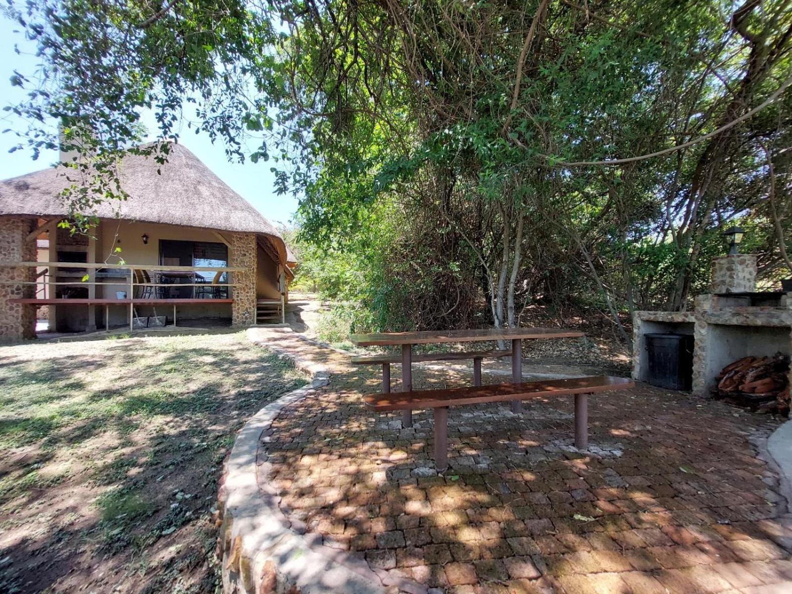 Family Bungalow photo 2