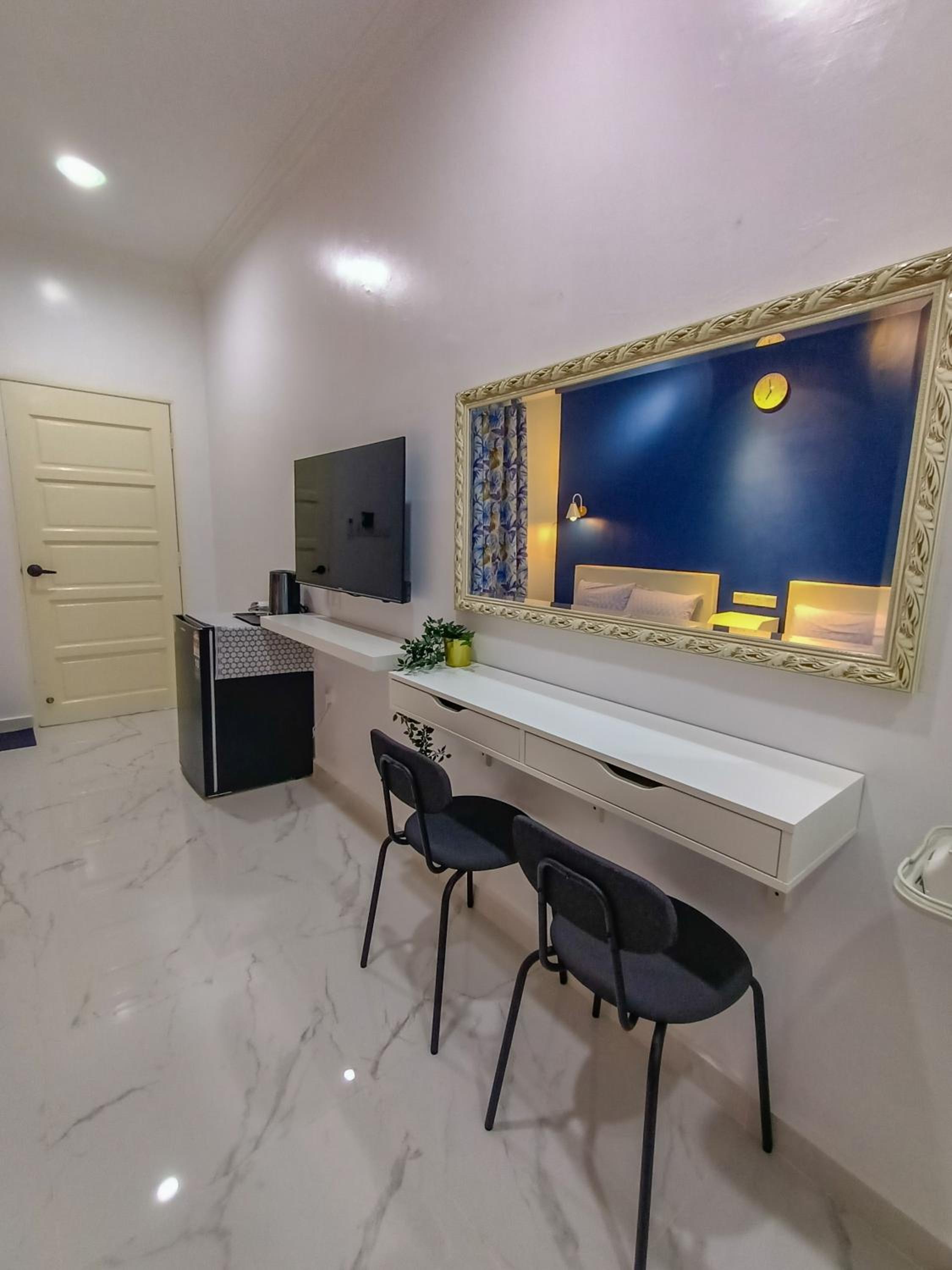 One-Bedroom House photo 2